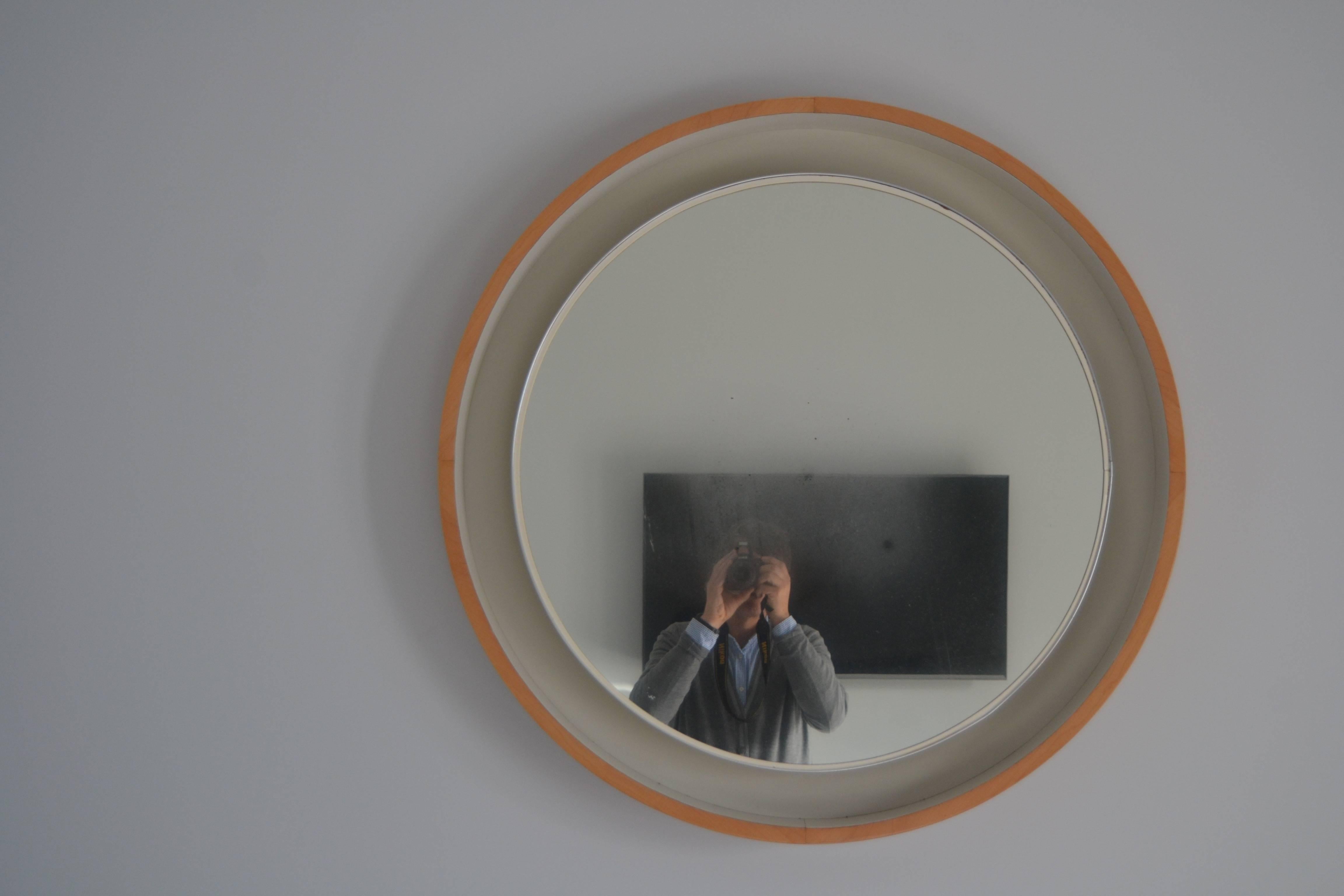 1970s Large Lighted Round Mirror 3