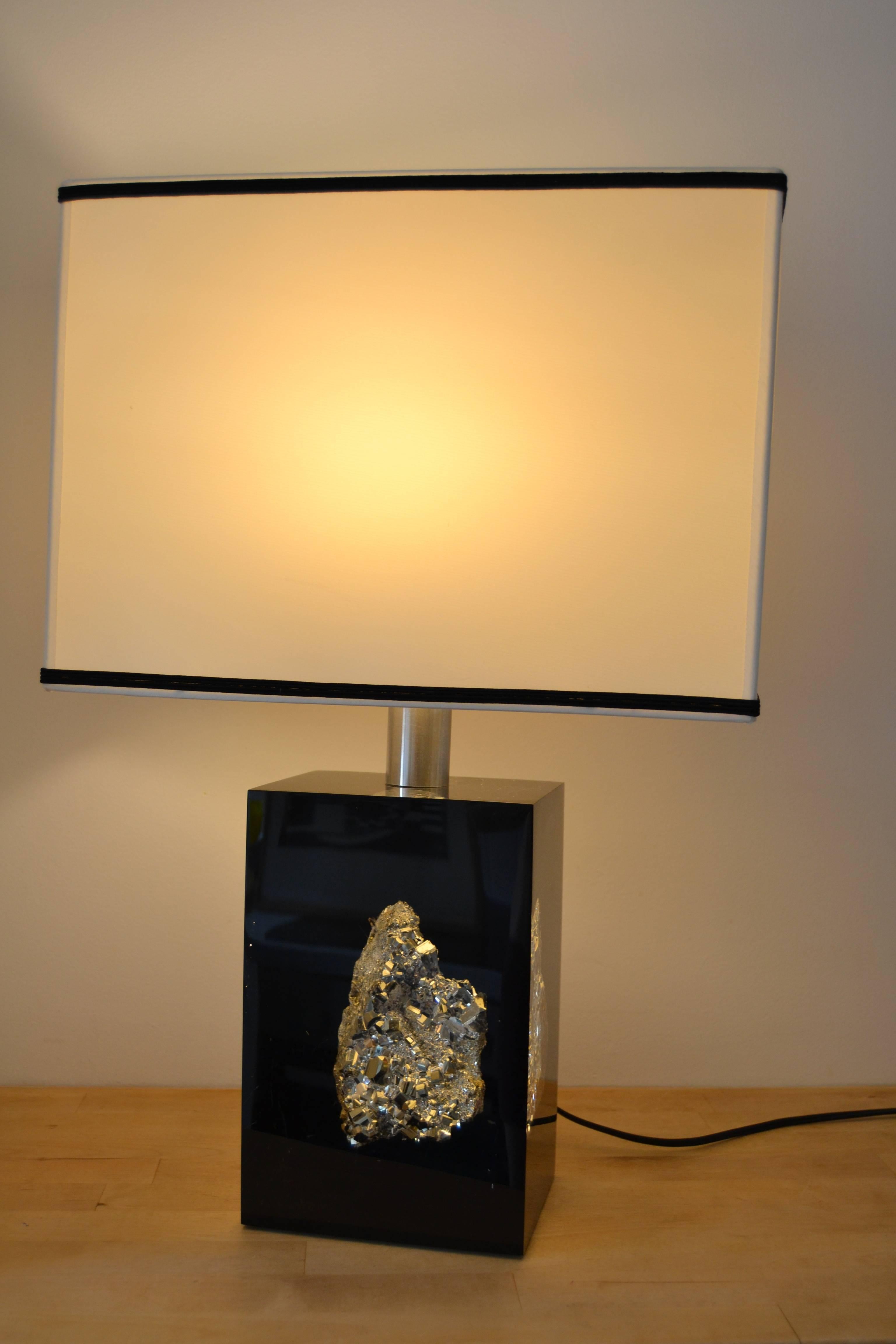 Late 20th Century 1970s Pyrite Rock Inlaid on Lucite Table Lamp