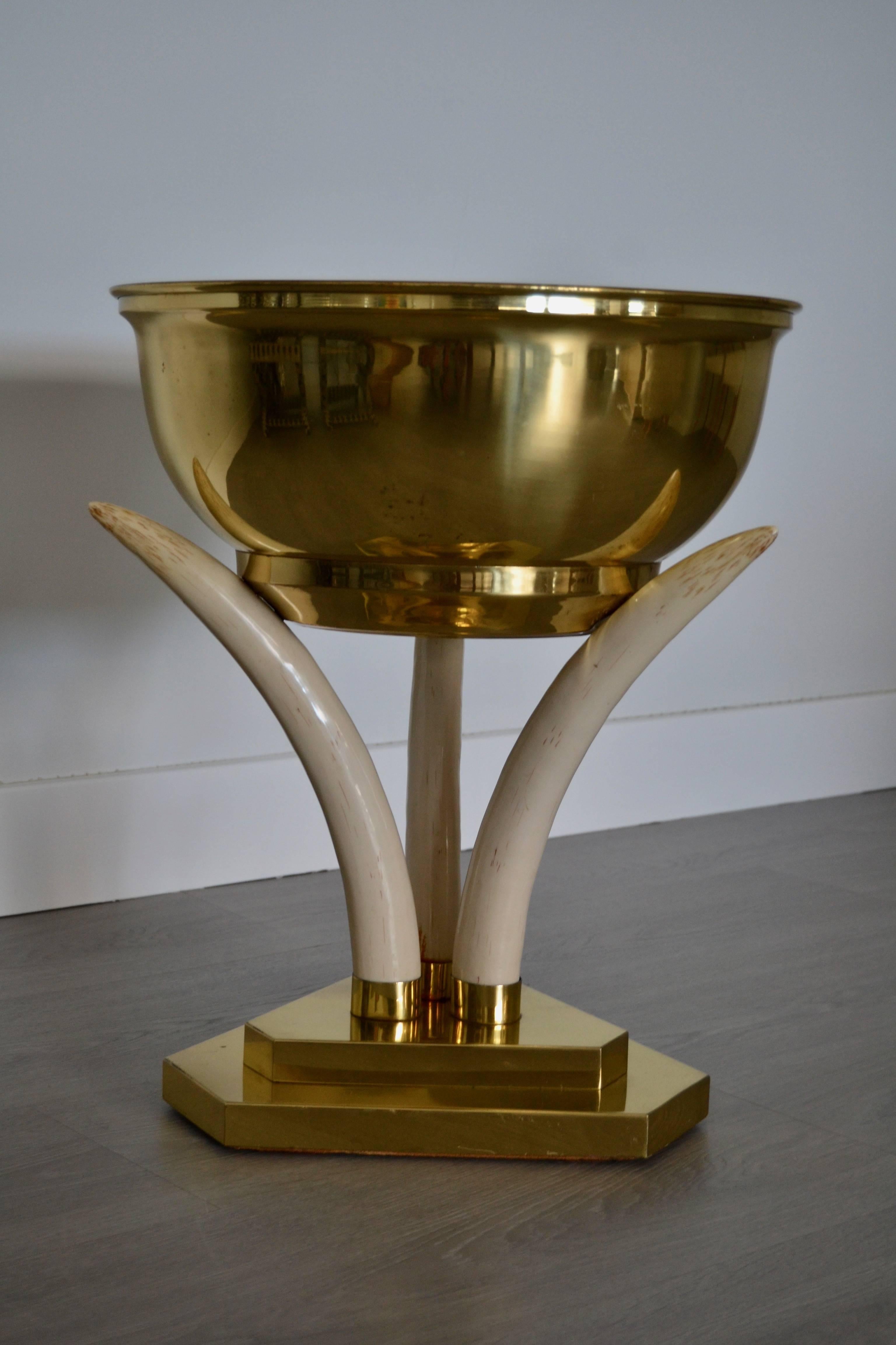 1970s Table with Elephant Tusk and Brass Details In Excellent Condition In Saint-Ouen, FR