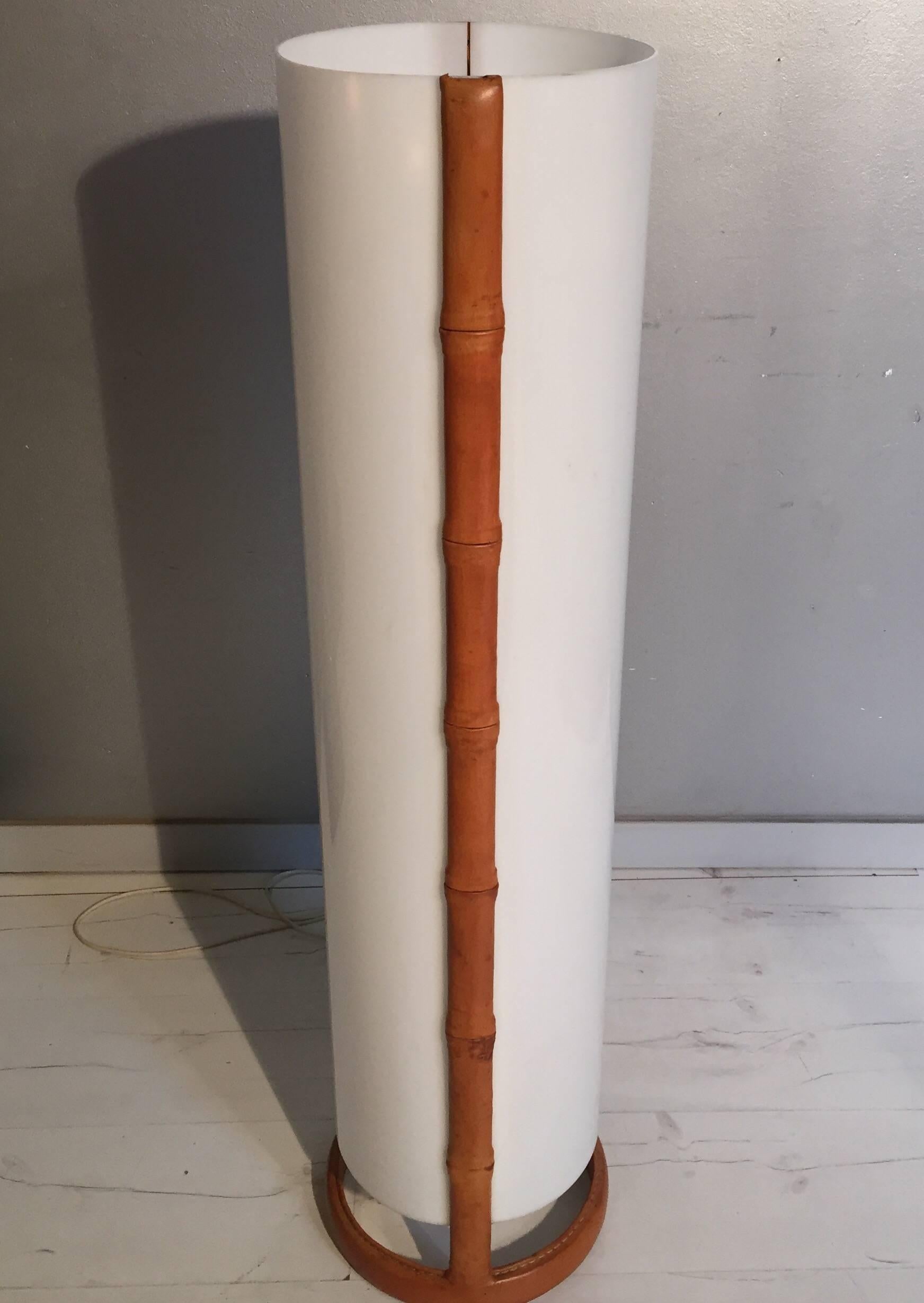 Jacques Adnet Stitched Leather and Perpex Floor Lamp In Good Condition For Sale In Saint-Ouen, FR