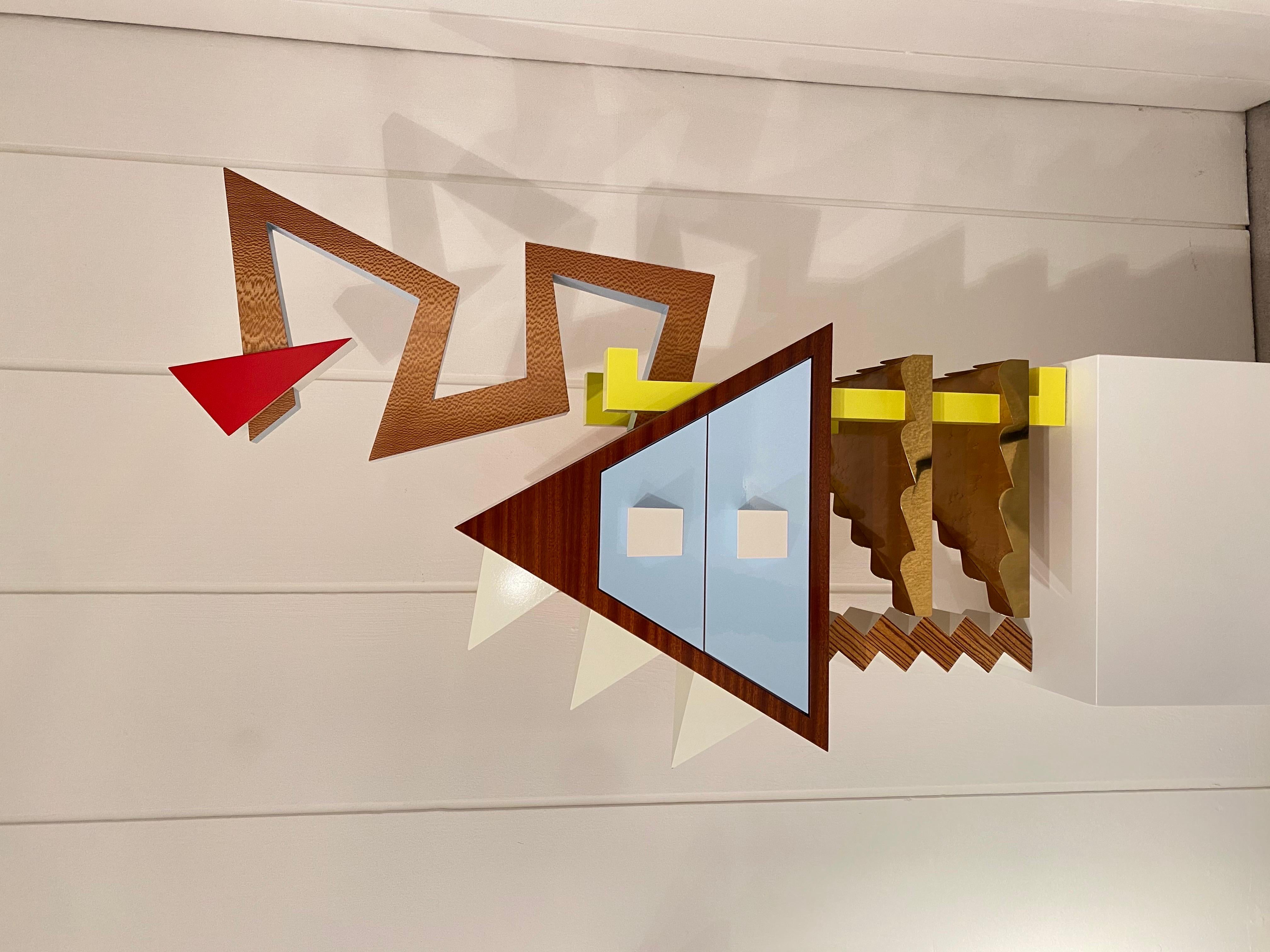Einzigartiger Schrank des Künstlers Frederik Smits, Django 2020
Handgefertigtes Einzelstück, von den Künstlern signiert und zertifiziert.
Inspiriert in memphis mouvement
Er besteht aus verschiedenen Holzarten, Messing und lackiertem Holz.
Ideal,