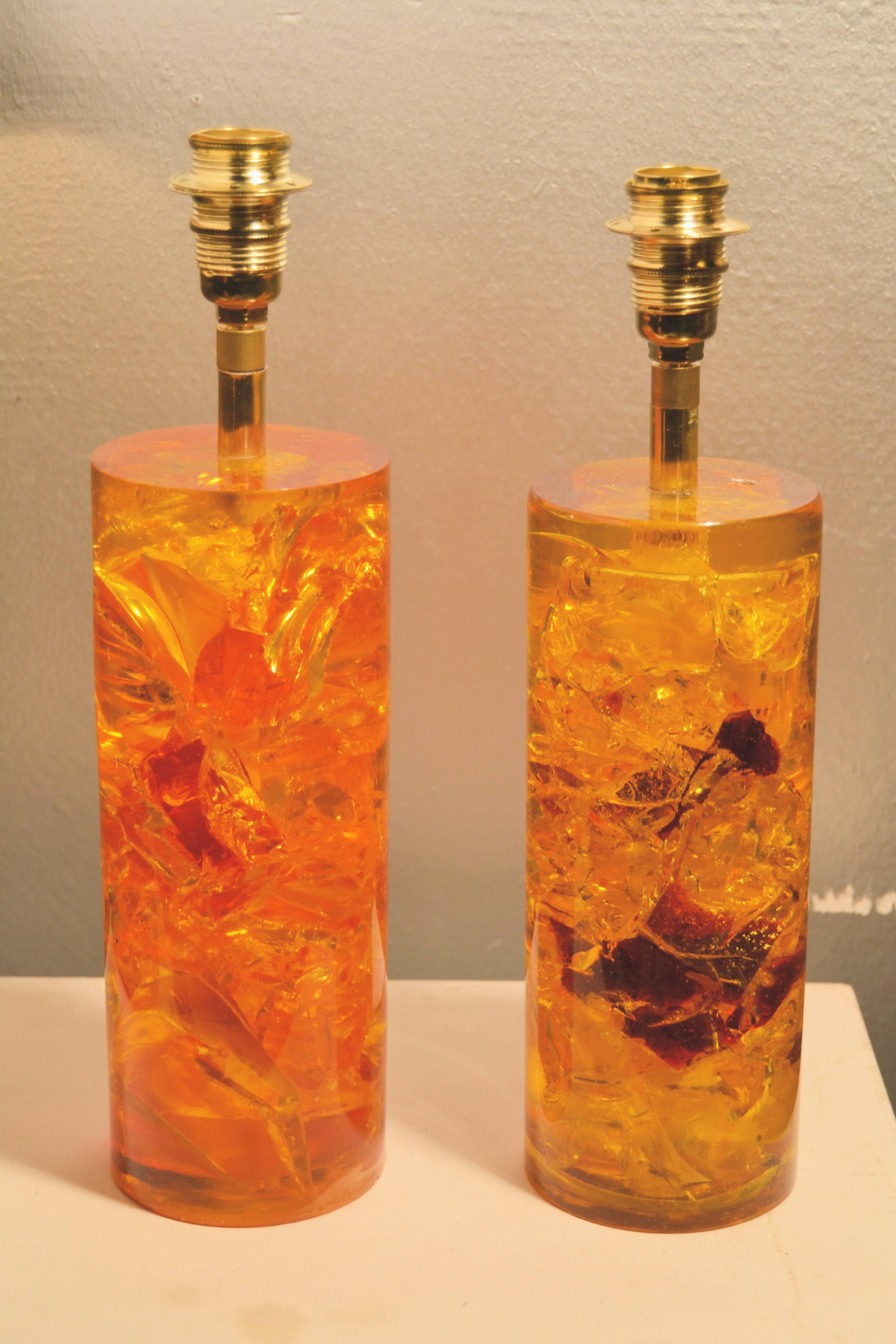 Two 1970s Fractal Resin Lamps 2