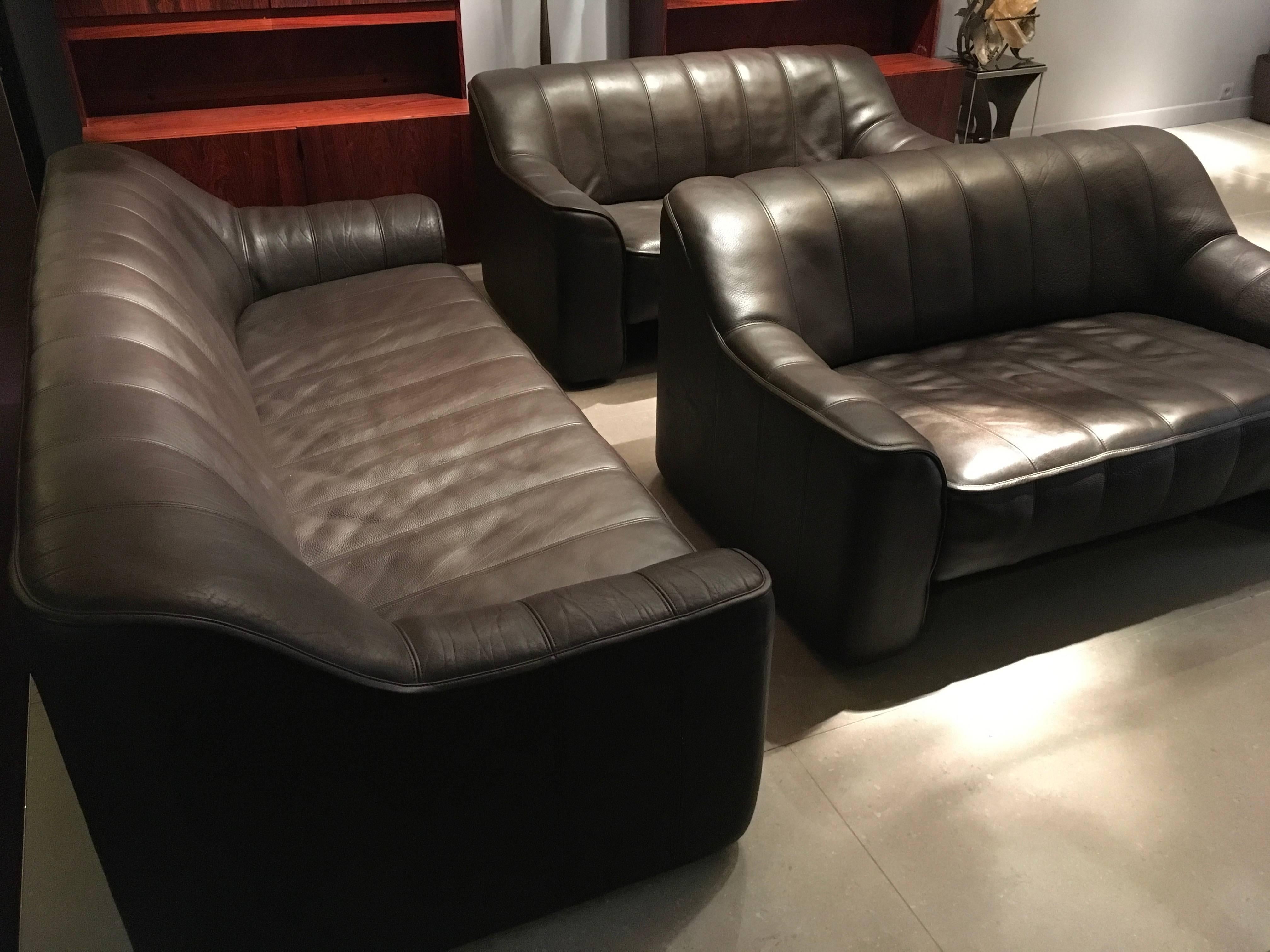 Late 20th Century Pair of DS44 De Sede Leather Sofas