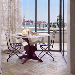 Cantori Romeo Round Dining Table with Calacatta Ceramic Top and Sculptural Base