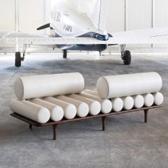 Tacchini Five to Nine Daybed and Sofa Vis-à-vis by Studiopepe - White leather