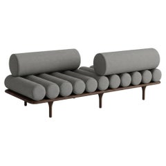 Tacchini „Five to Nine“ Tagesbett und Sofa „Vis-à-vis“ von Studiopepe – Grau