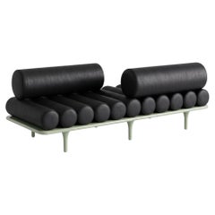 Diván y sofá Vis-à-vis «Five to Nine» de Tacchini, diseño de Studiopepe, color verde - Cuero