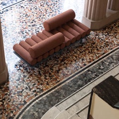 Tacchini "Five to Nine" Daybed and Sofa with Vis-à-vis by Studiopepe Red - Black