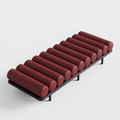 Diván «Five to Nine» de Tacchini - Banco de Studiopepe, piel roja, base negra
