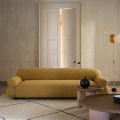 Sofá de lujo italiano «Sesann» de Gianfranco Frattini para Tacchini, en amarillo y cromado