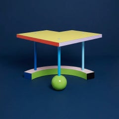 Peter Shire "Hollywood" Italian Coffee table / Side Table for Memphis Milano