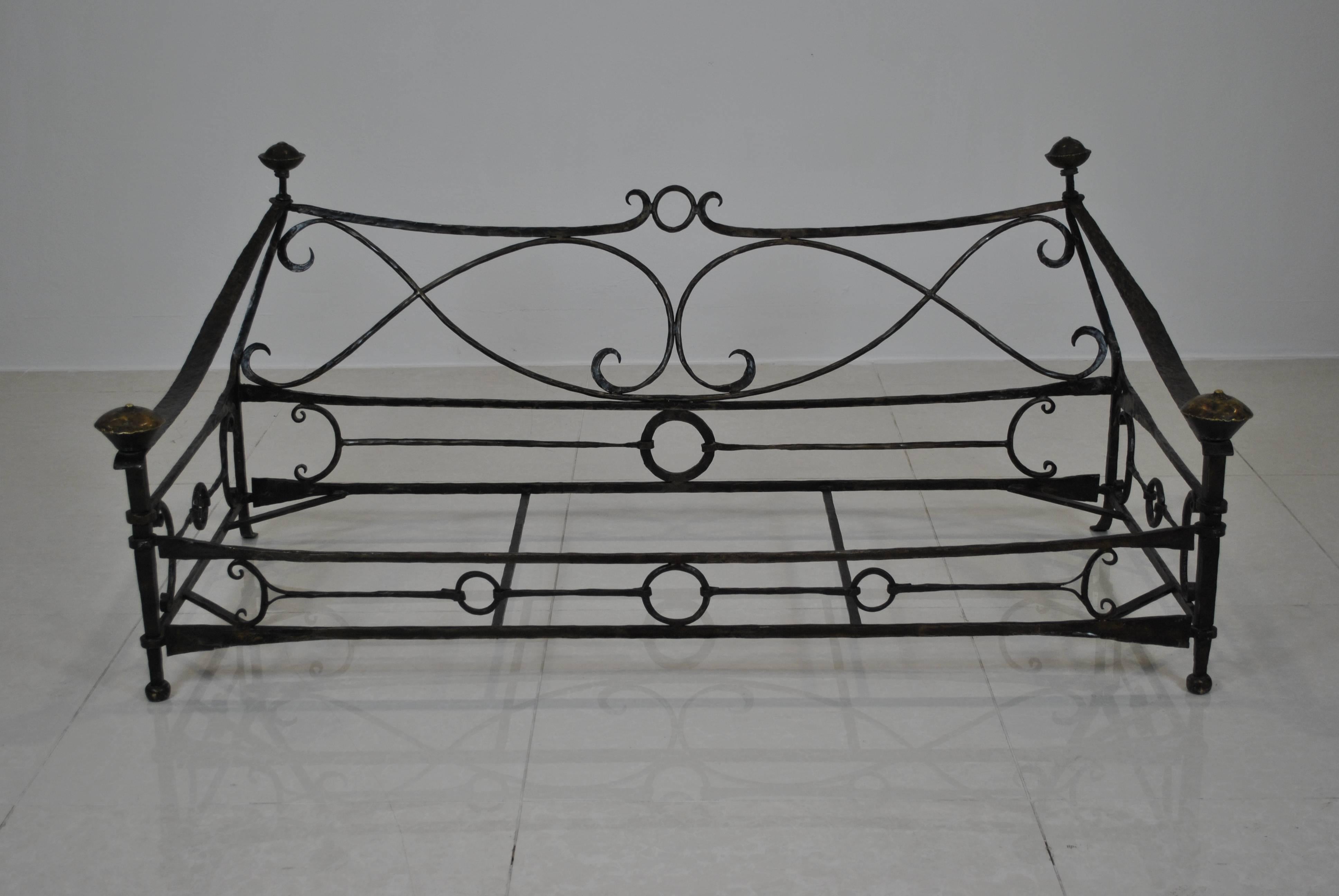 Hammered Important Wrought Iron Sofa by Sido & FrançOis Thevenin, France, 1970s For Sale