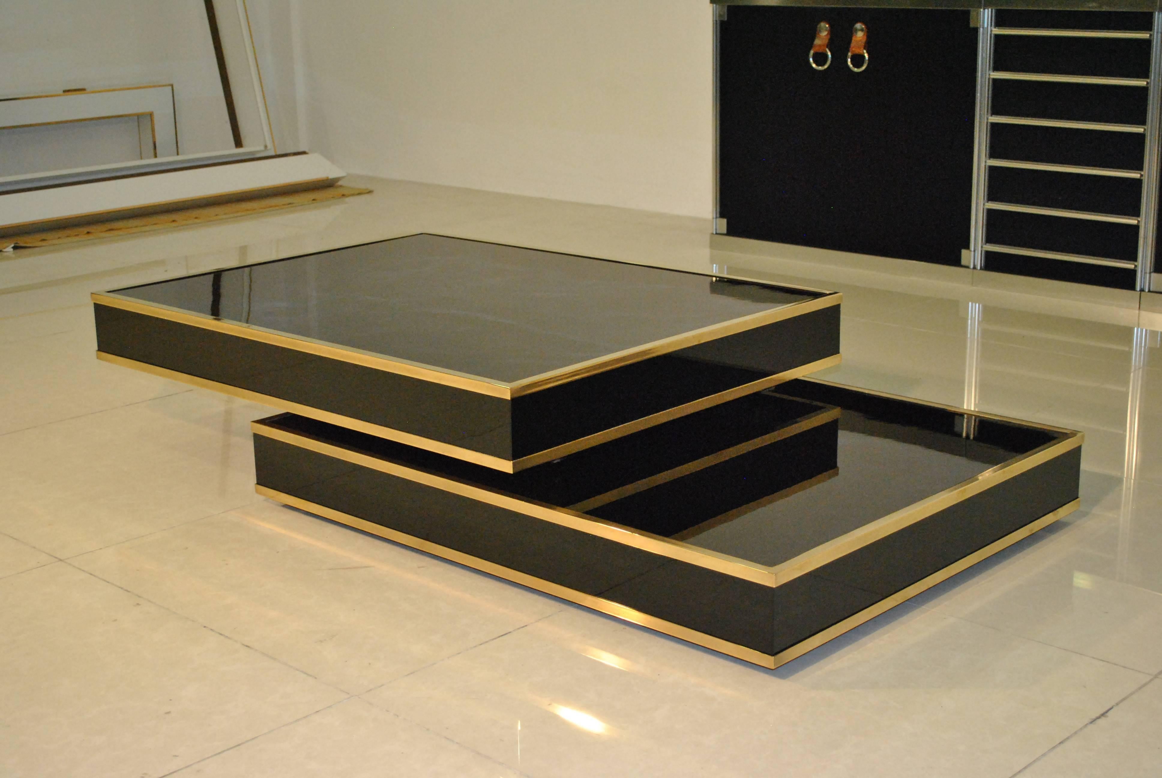 Lacquered 'Atelier De La Boëtie' Lacquer and Brass Coffee Table, France, 1970s