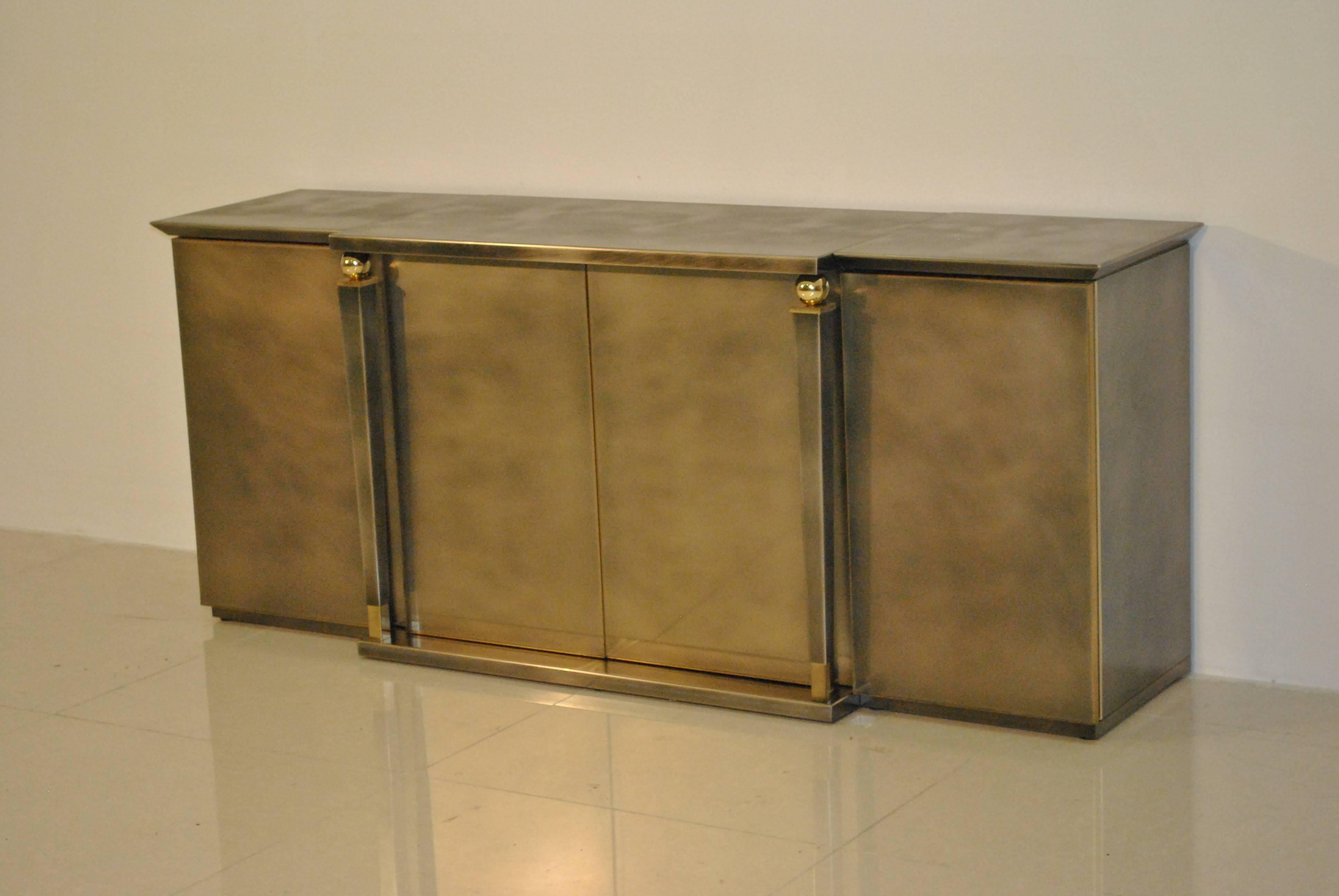 Neoclassical Revival Brushed Steel and Gold Sideboard by Belgo Chrome, 1980s For Sale