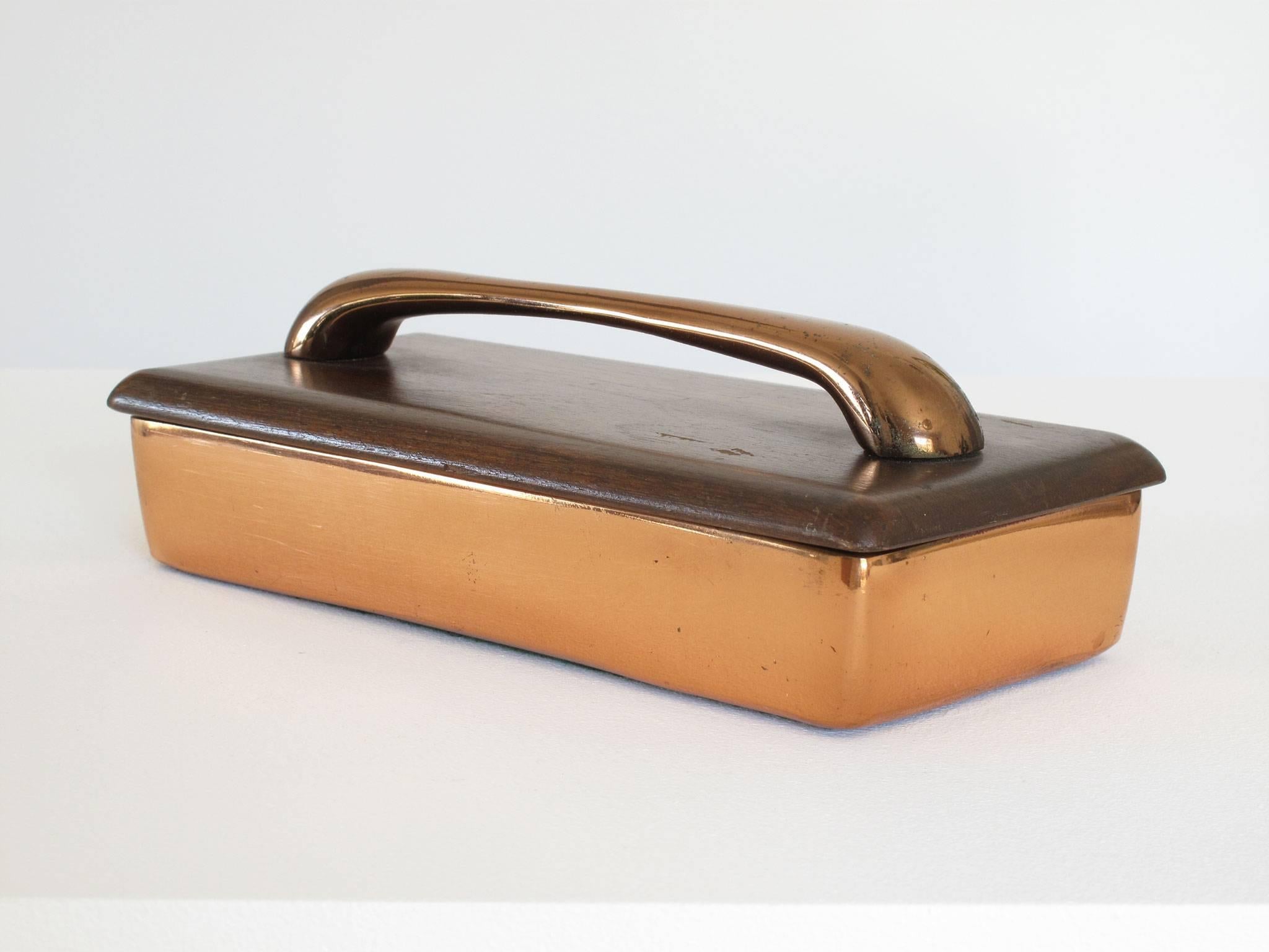 Ben Seibel Copper Box with Wood Lid and Copper Handle, 1950s In Excellent Condition For Sale In Los Angeles, CA
