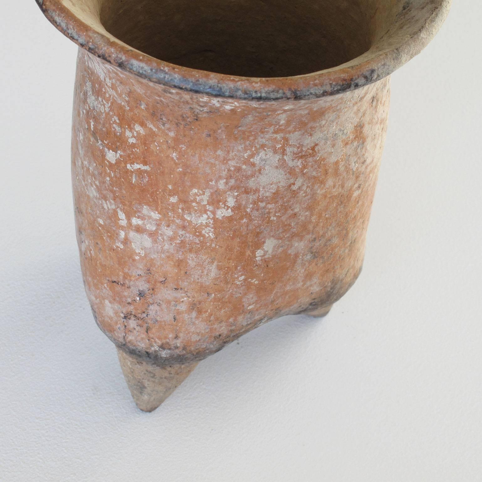Ancient Chinese Neolithic Ceramic Tripod Vessel by the Xiajiadian Culture For Sale 1