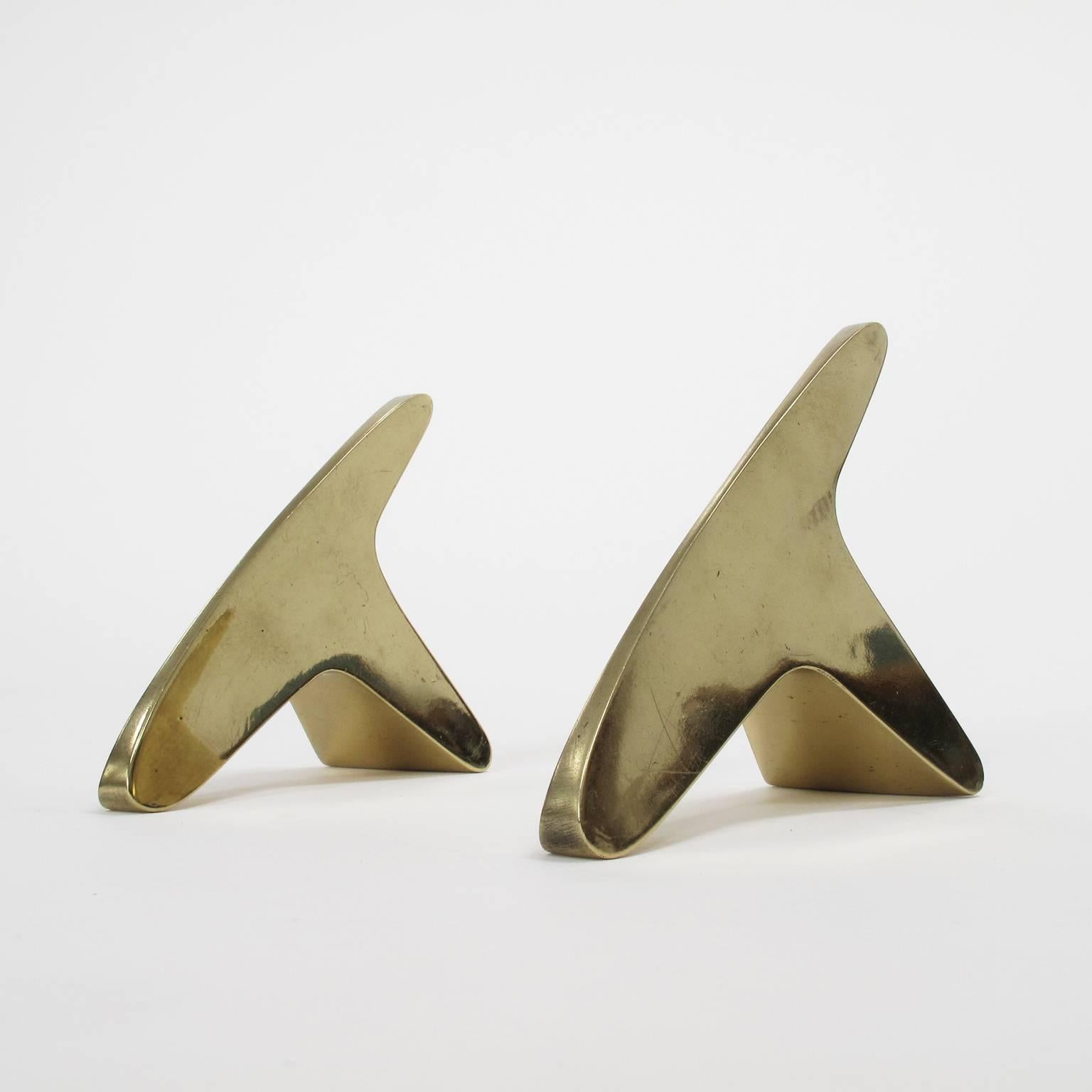 Austrian Carl Auböck Vintage Pair of Solid Brass Bookends in Organic Modern Form For Sale