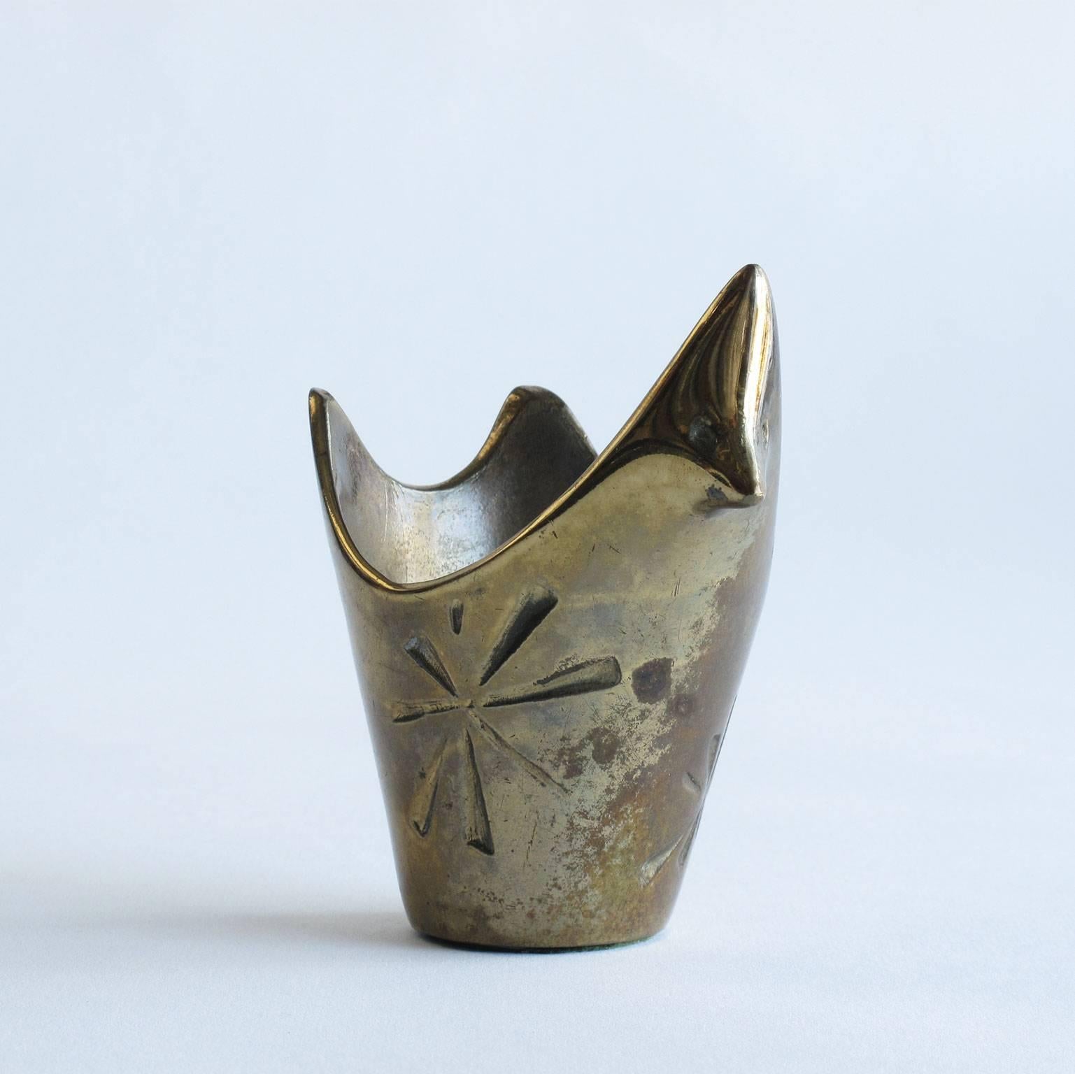 American Ben Seibel Solid Brass Cup with Bird and Stars Design, 1950s For Sale