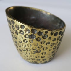 Vintage Modern Decorative Brass-Plated Metal Round Cup with Dimples Design