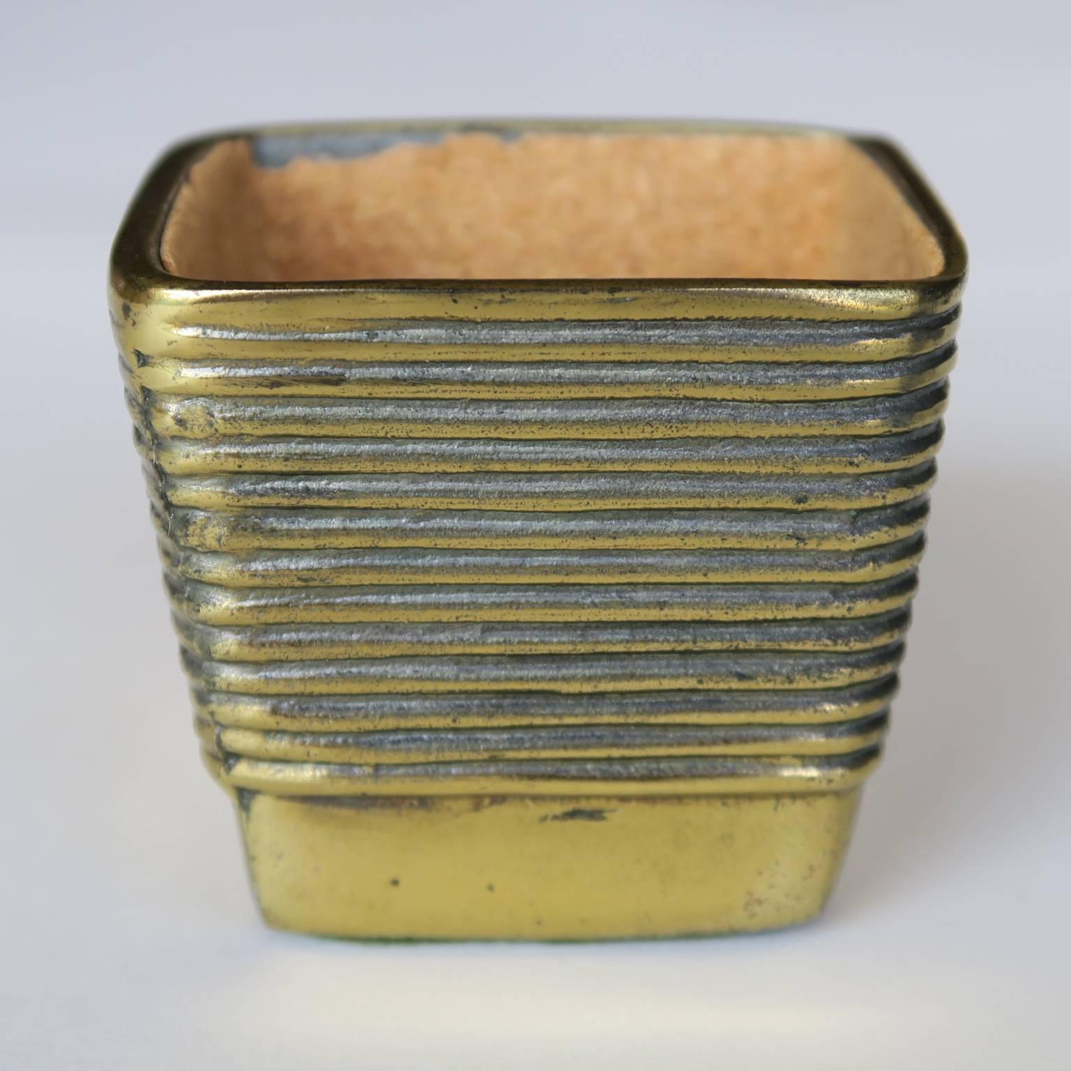 American Vintage Decorative Brass Plated Metal Cup with Ribbed Lines Design Square Form For Sale