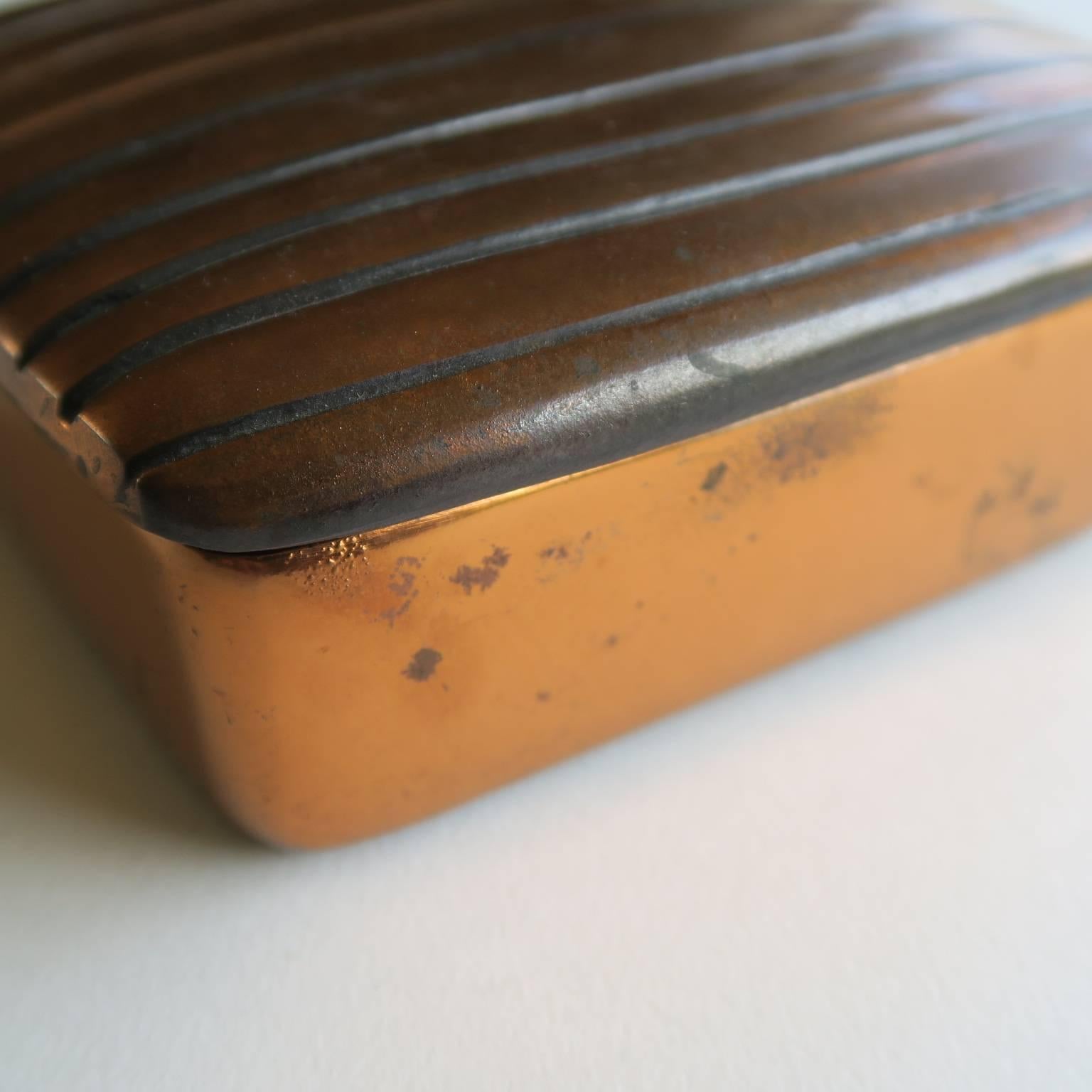 Cast Vintage Decorative Copper-Plated Metal Box in Rectangular Form with Lines Design For Sale