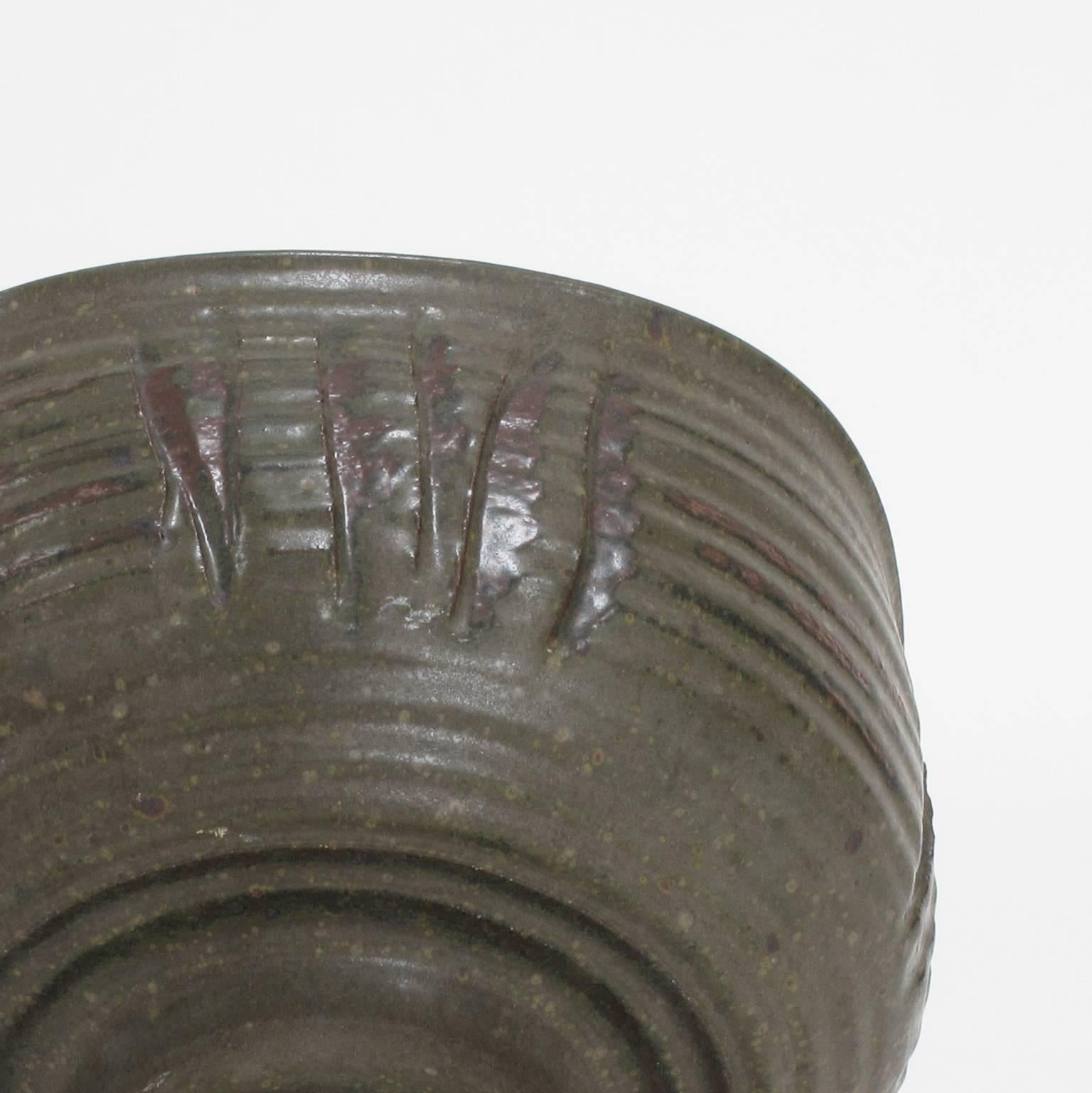 Mid-Century Modern Laura Andreson 'Footed Bowl' Ceramic, 1956 For Sale