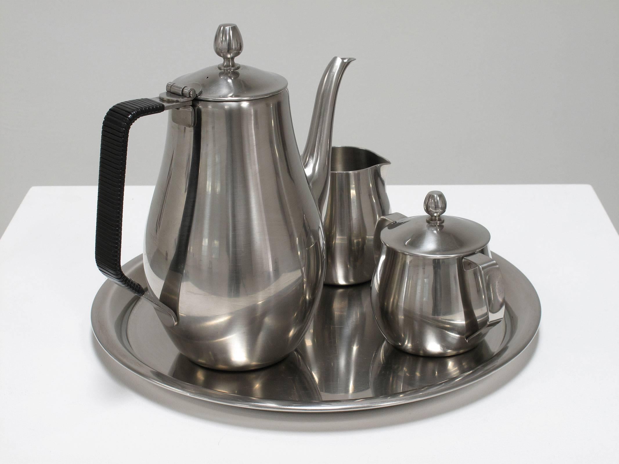 Stainless Steel Serving Set by Reed & Barton, 1960s In Excellent Condition For Sale In Los Angeles, CA