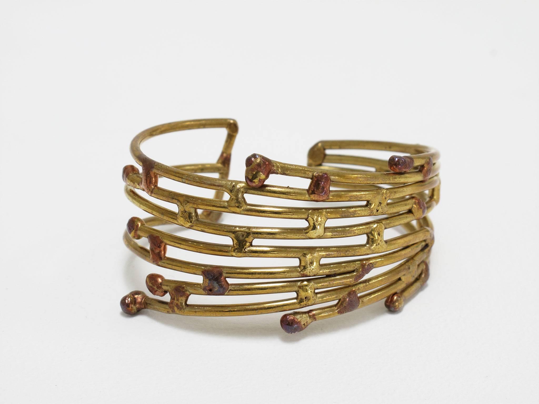 Mid-Century Modern Handmade Vintage Copper and Brass Cuff Bracelet For Sale