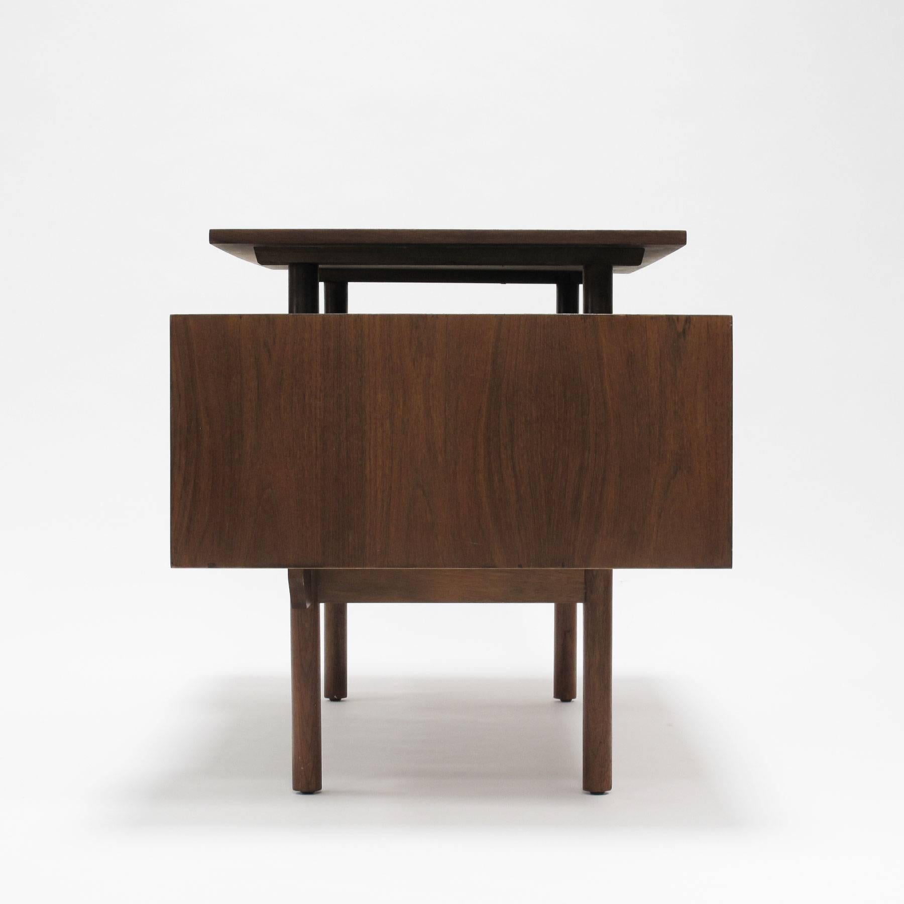 Wood Milo Baughman Executive Desk with Floating Top, Glenn of California, 1950s For Sale