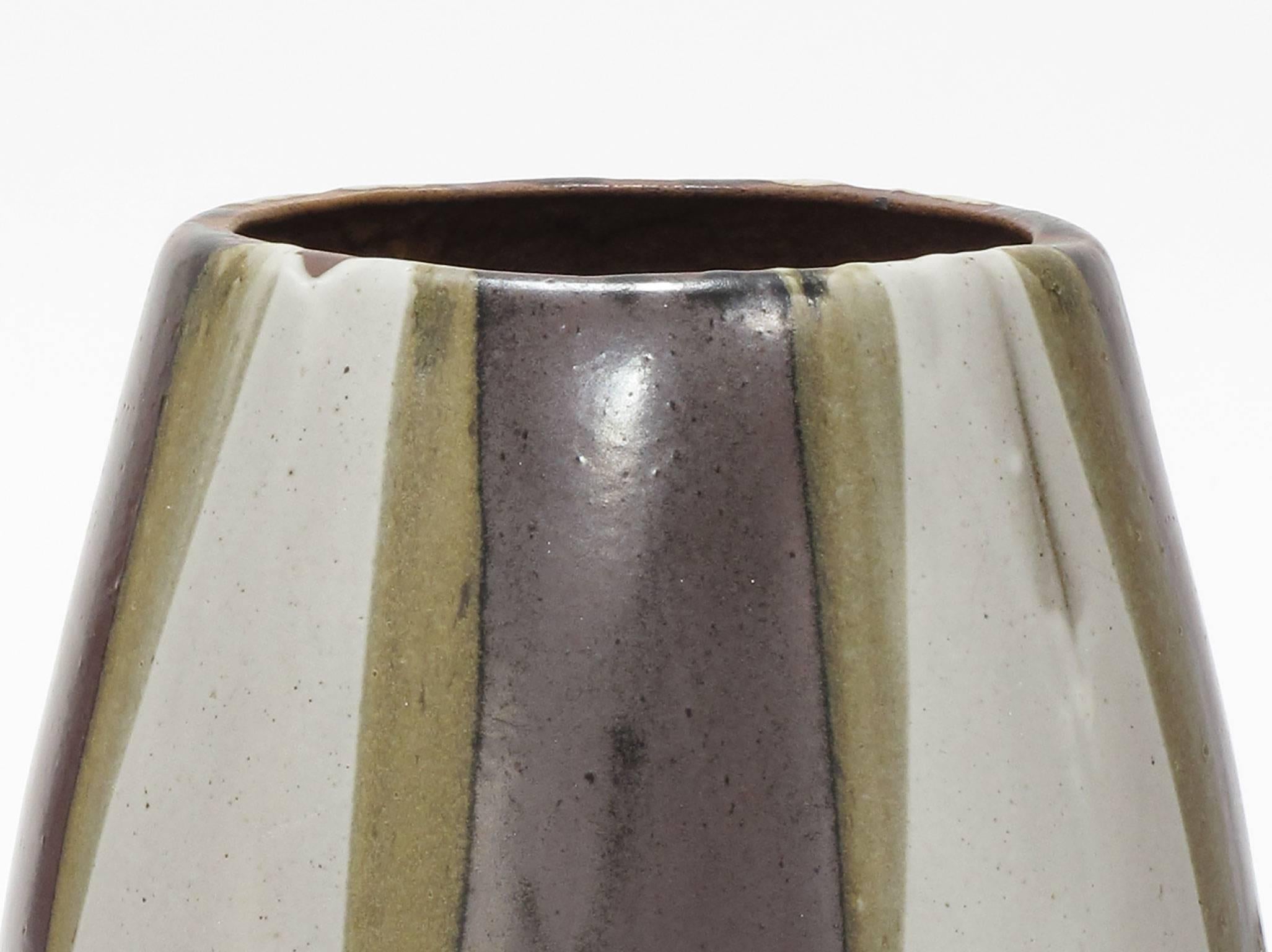 David Cressey Pro Artisan Collection 'Flame' Glaze Design Ceramic Planter, 1960s In Good Condition For Sale In Los Angeles, CA