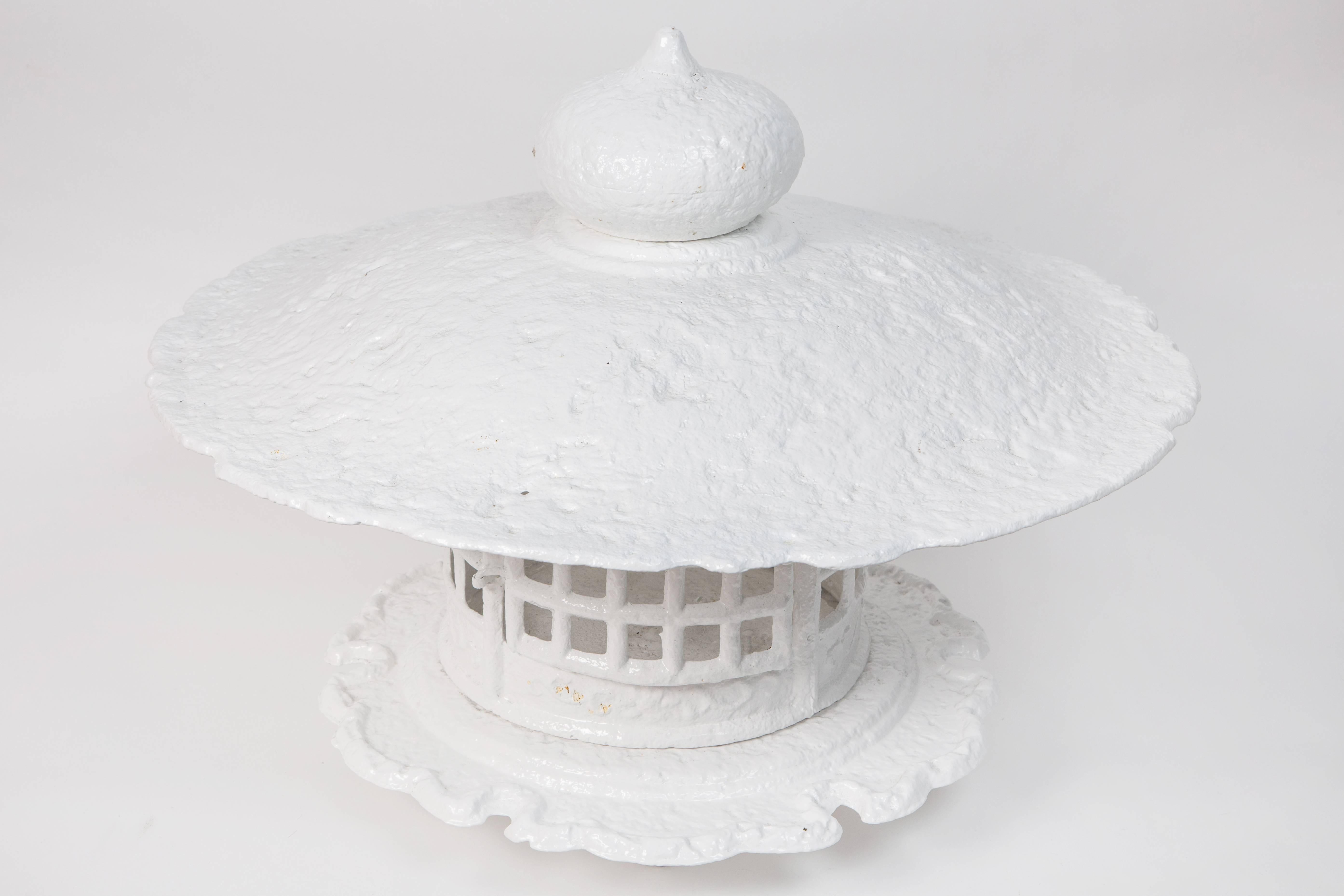 Monumental 1960s Cast Iron Pagoda in White Lacquer 3