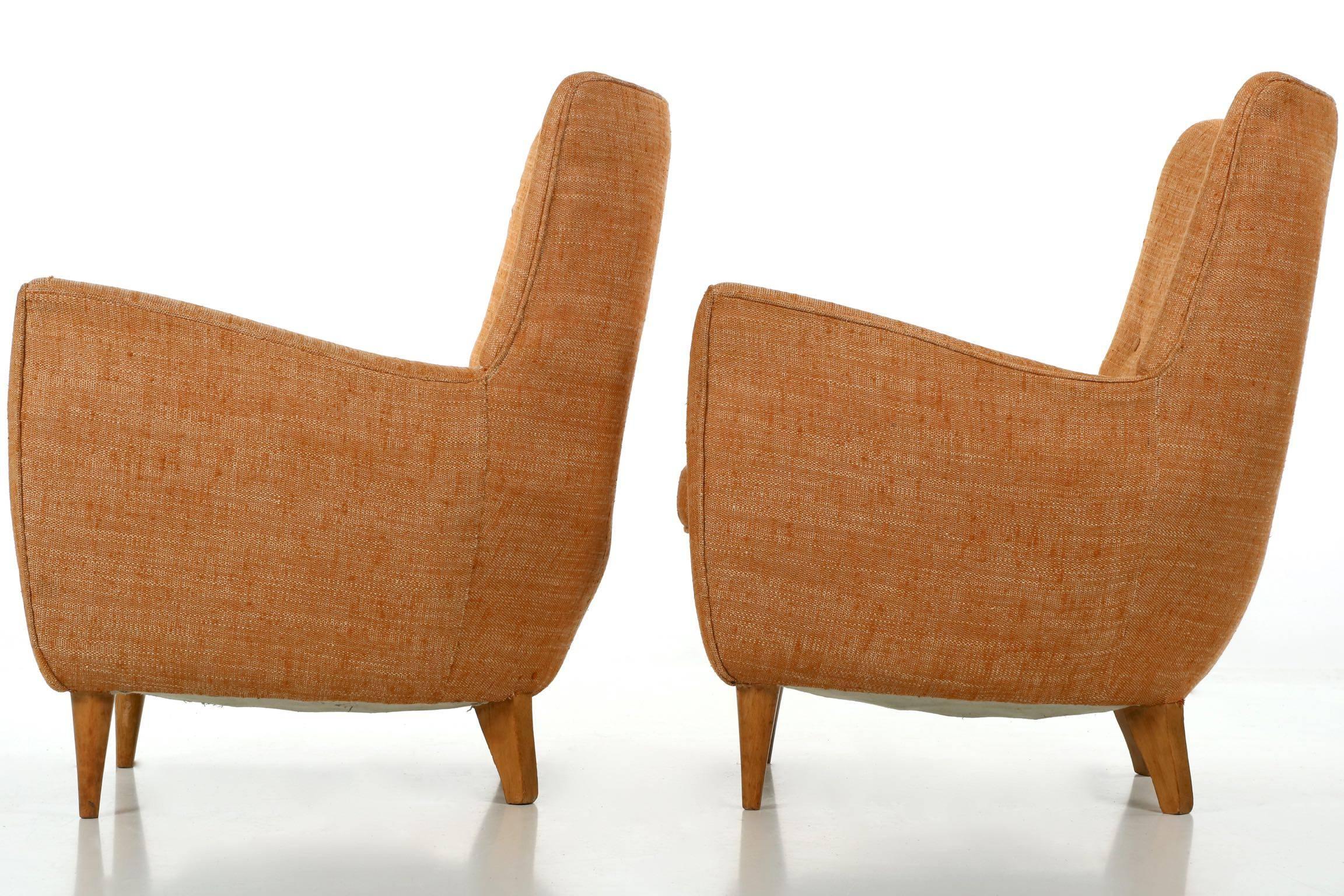 Italian Pair of Vintage Mid-Century Modern Sculpted Lounge Armchairs