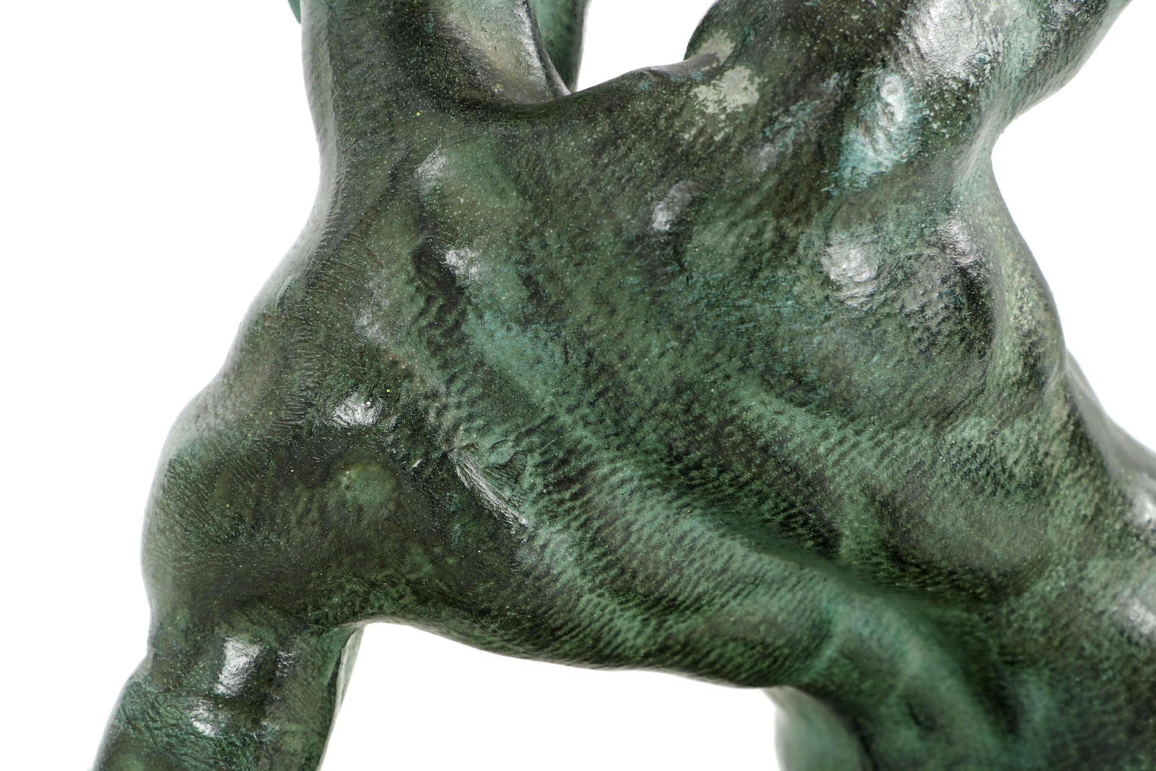 Sculpture française Art Déco en fonte patinée 