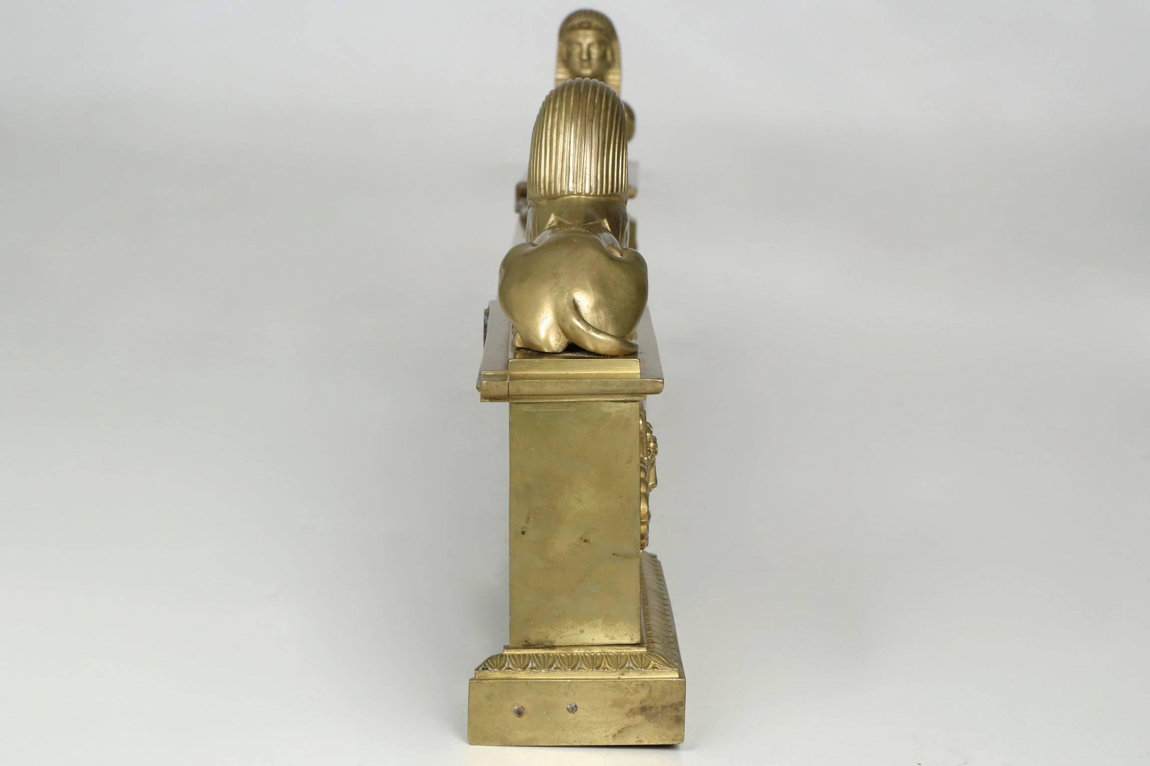 English Regency Antique Brass Fire Fender with Flanking Egyptian Sphinx, 19th Century