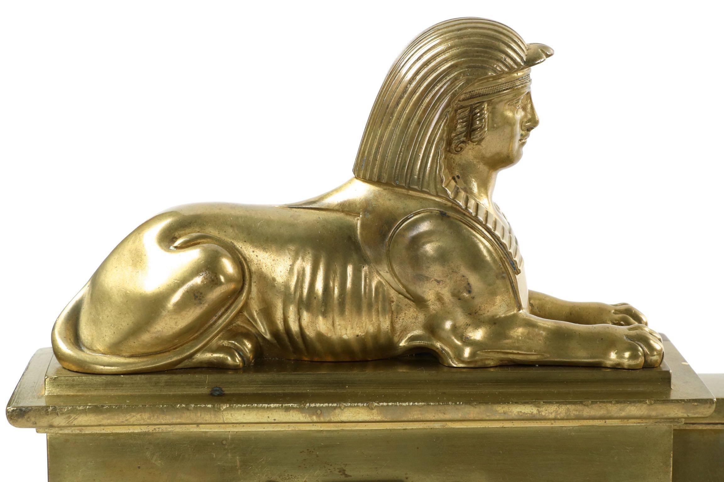 Regency Antique Brass Fire Fender with Flanking Egyptian Sphinx, 19th Century In Excellent Condition In Shippensburg, PA