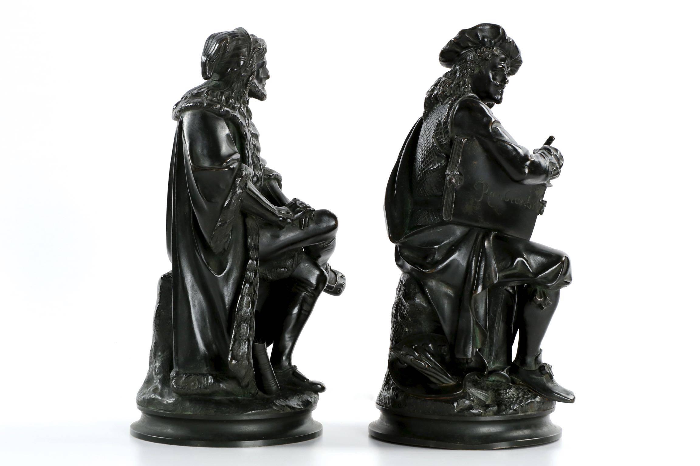 A most excellent pair of bronze sculptures capturing the seated figures of Rembrandt and Albrecht Dürer, these absolutely gorgeous sculptures are cast with utmost care and respect for the details. The figure of Albrecht Dürer is relatively uncommon