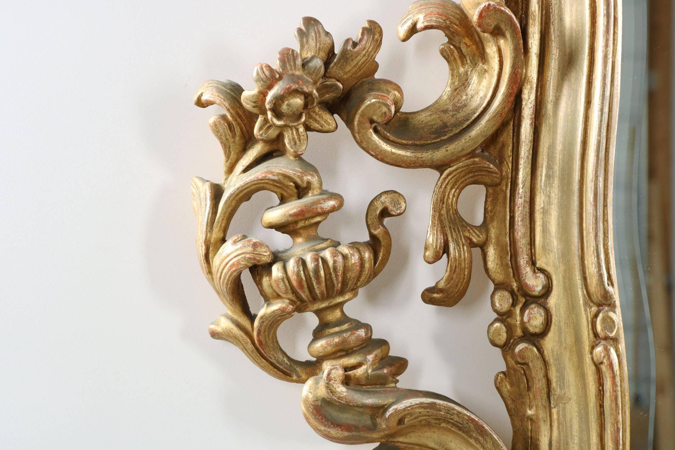 French Louis XV Style Carved Giltwood Wall Mirror, 20th Century 2