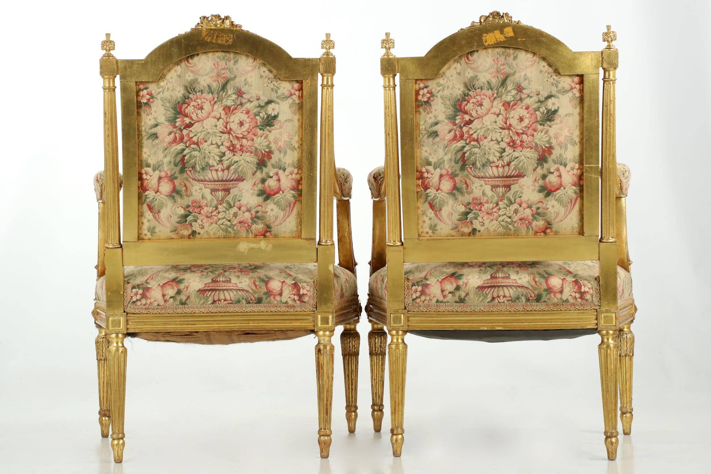 Hand-Carved Finely Carved Pair of Louis XVI Style Giltwood Fauteuils, circa 1900
