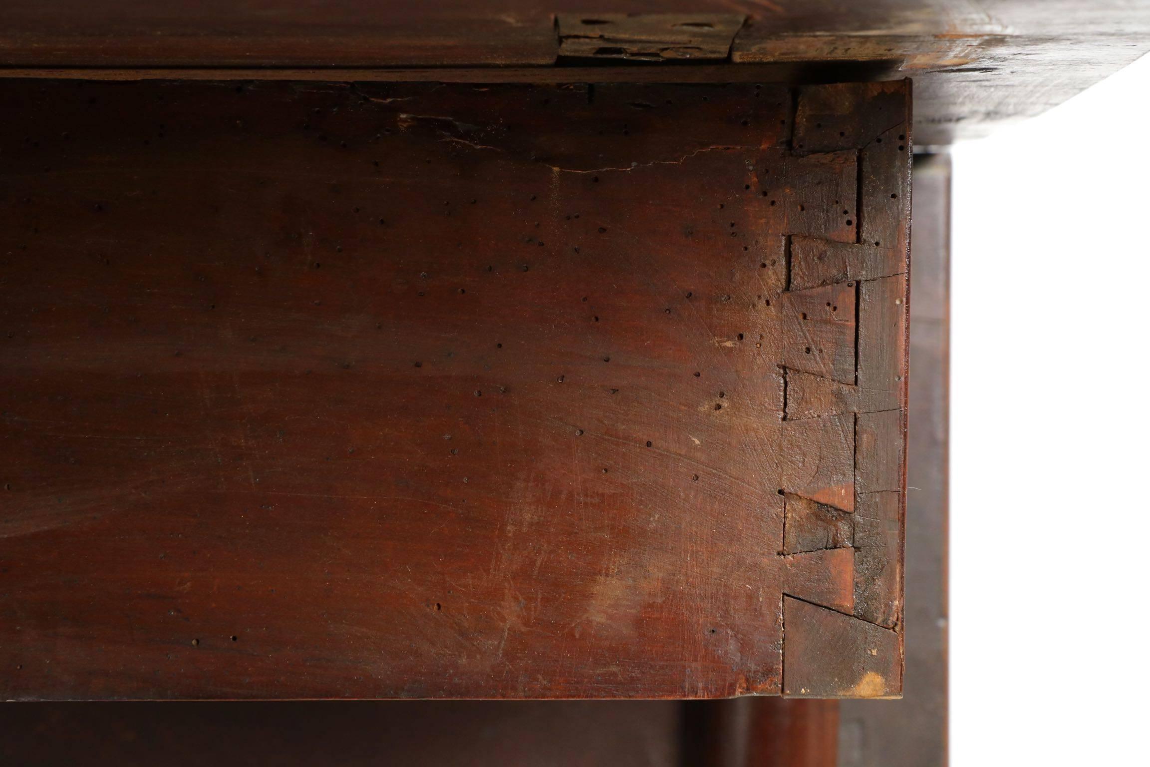 English Georgian Mahogany Ball and Claw Foot Drop-Leaf Dining Table 2