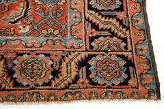 Fine Semi-Antique Room Size Heriz Rug, circa 1920