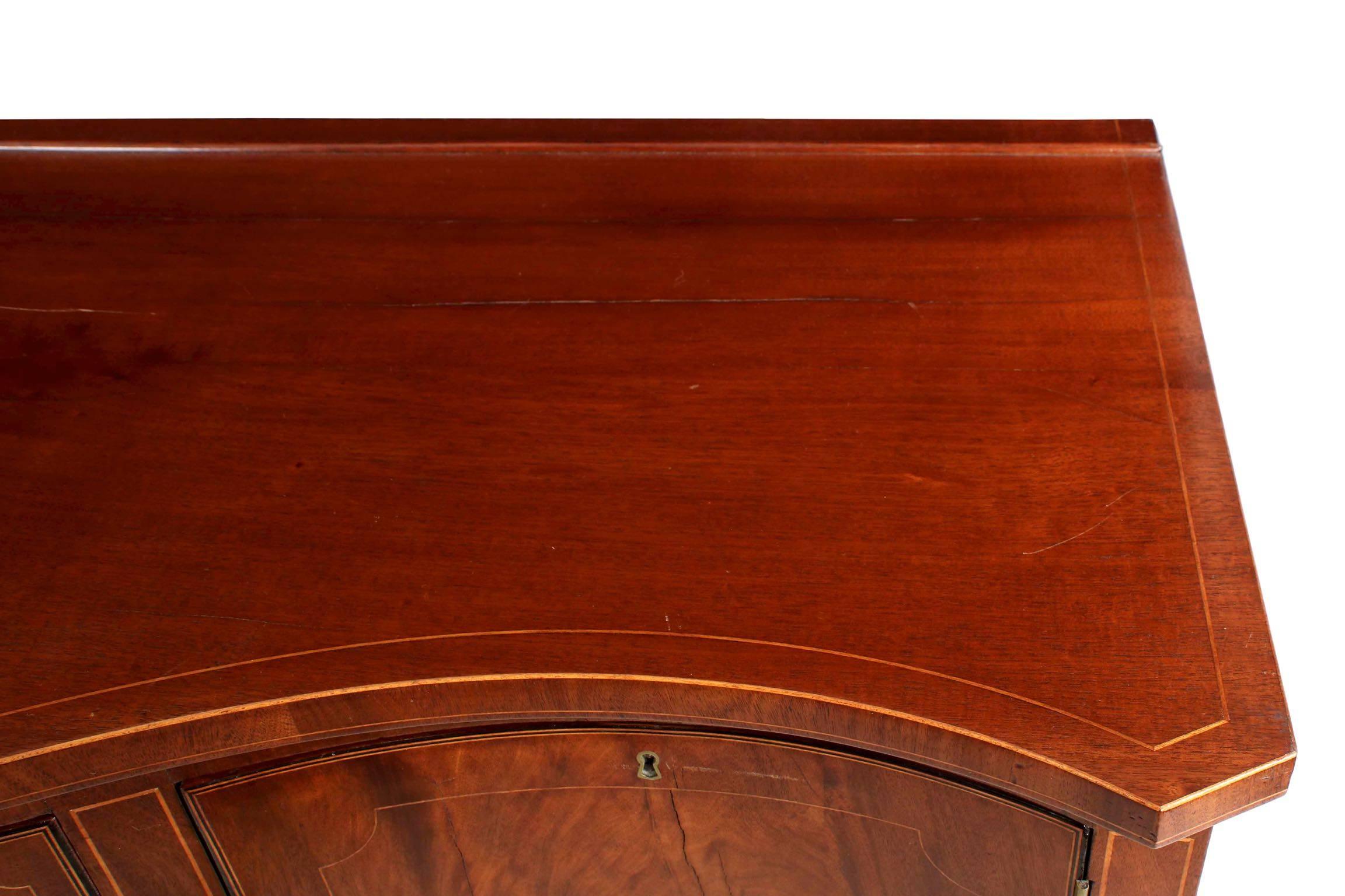 Fine American Federal Style Inlaid Mahogany Antique Sideboard, circa 1900 1