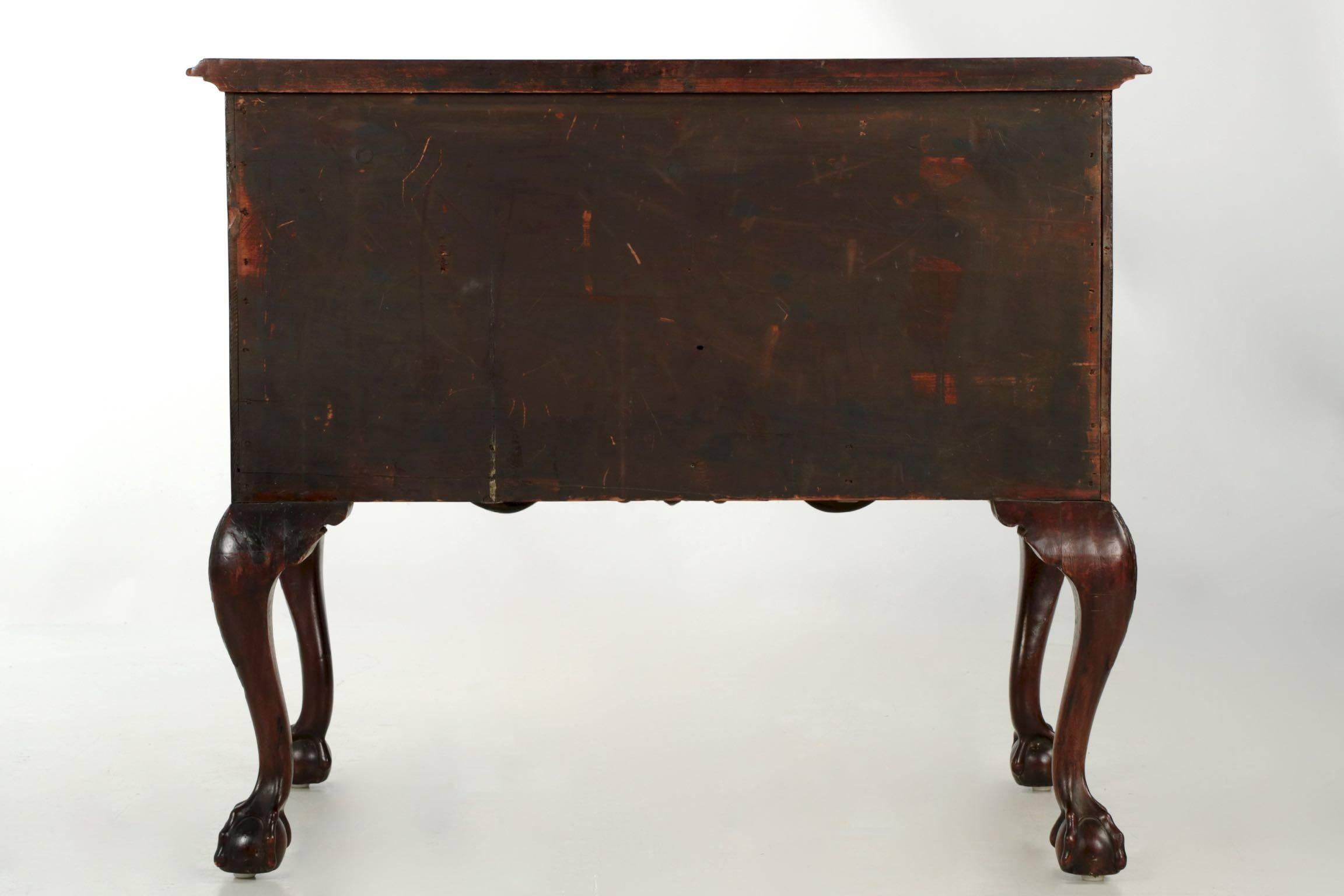 American Chippendale Style Carved Mahogany Lowboy Chest of Drawers, 19th Century 2