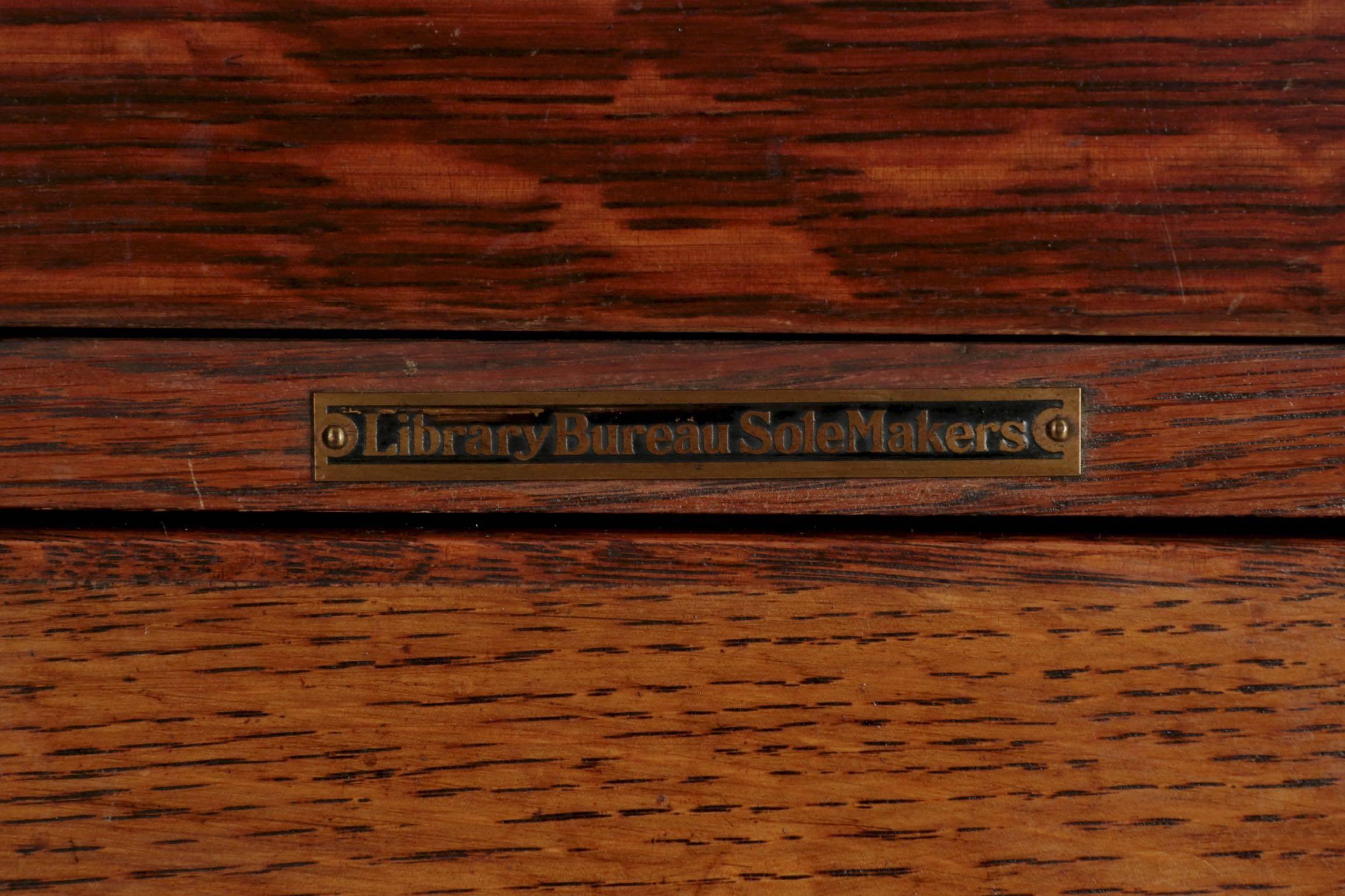 Vintage Oak Index Card Catalog by Library Bureau Sole Makers, 20th Century In Good Condition In Shippensburg, PA