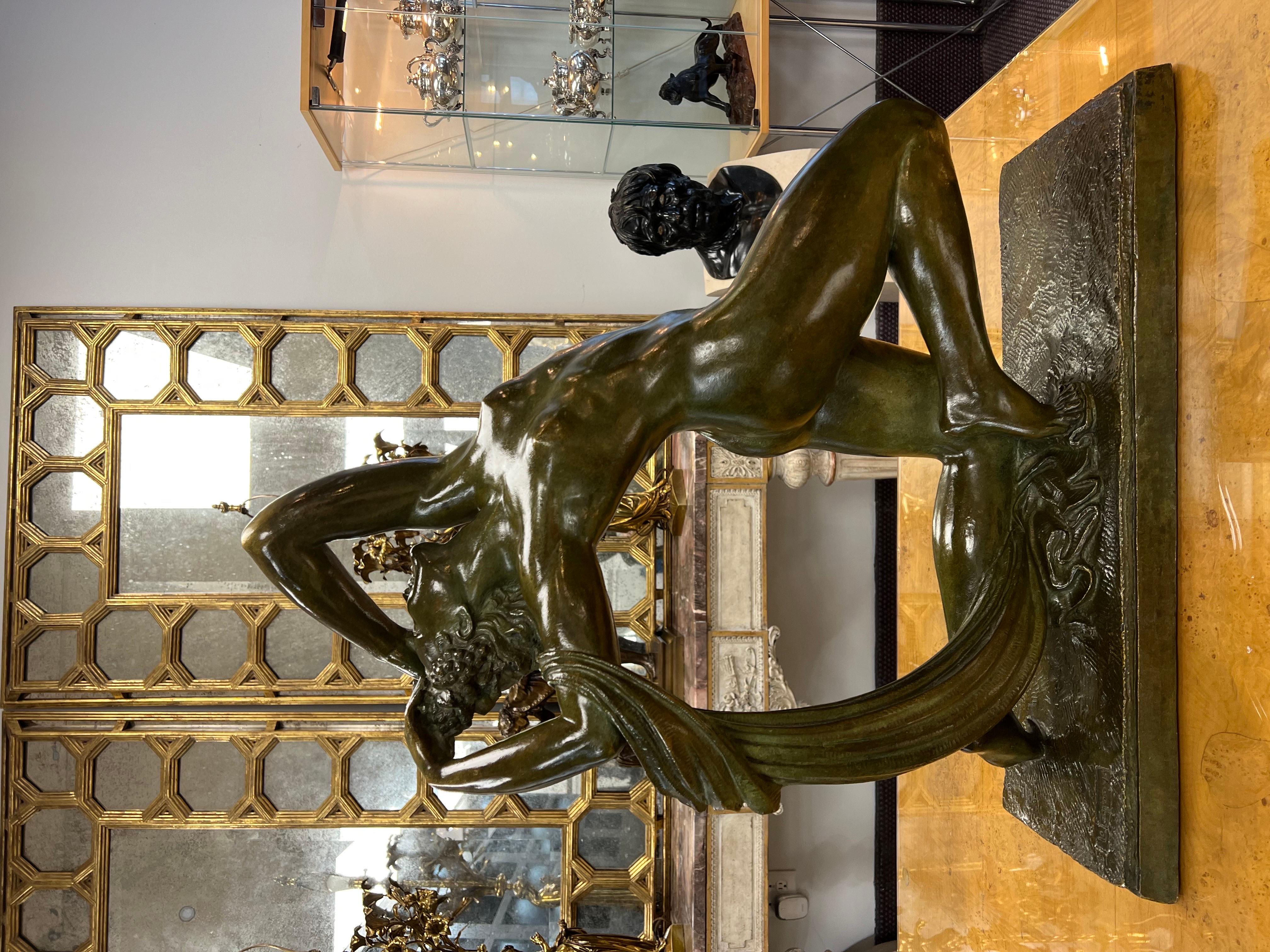 PIERRE LE FAGUAYS
Französisch, 1892-1962

Tänzerin mit einem drapierten Gewand
Wachsausschmelzverfahren Bronze  signiert 