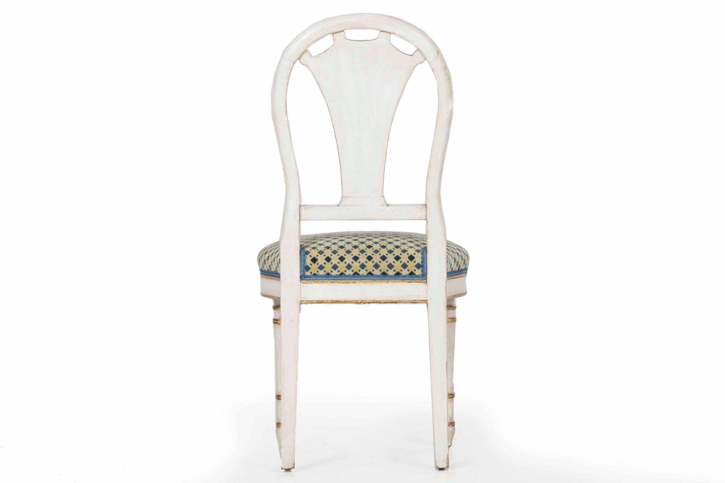 European 19th Century Directoire White-Painted Parcel Gilt Antique Side Chair