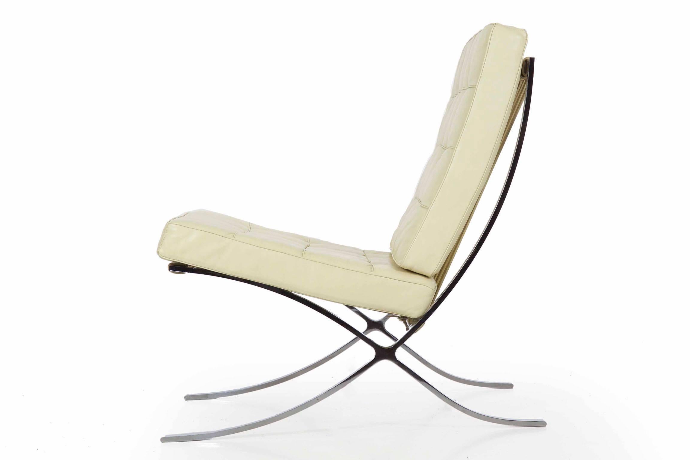 Mid-Century Modern Mies van der Rohe Modern Italian White Leather Barcelona Lounge Chair
