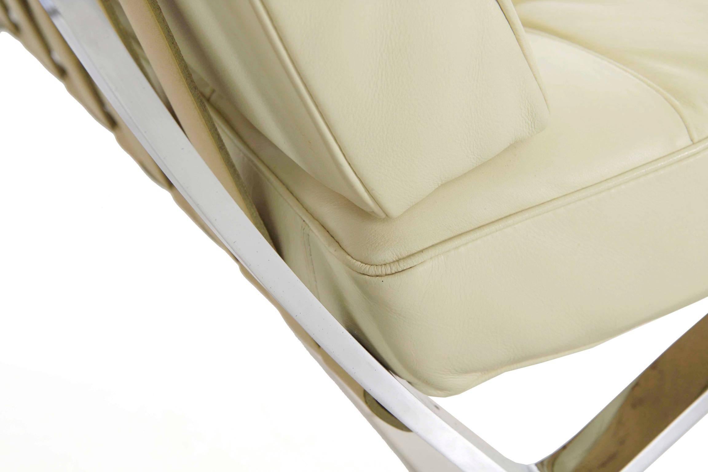 Mies van der Rohe Modern Italian White Leather Barcelona Lounge Chair 6