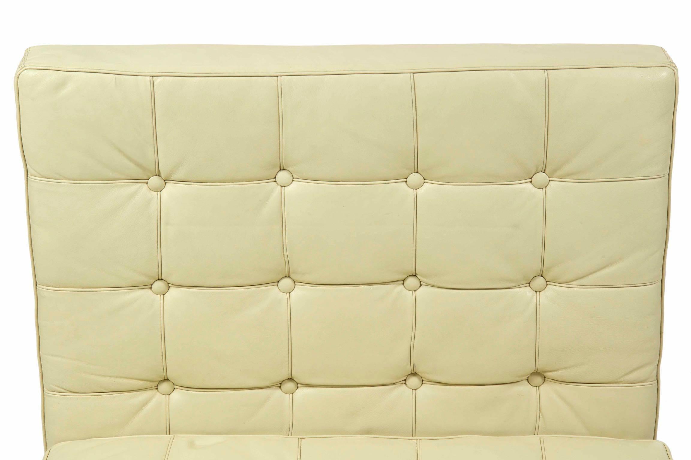 Mies van der Rohe Modern Italian White Leather Barcelona Lounge Chair 8