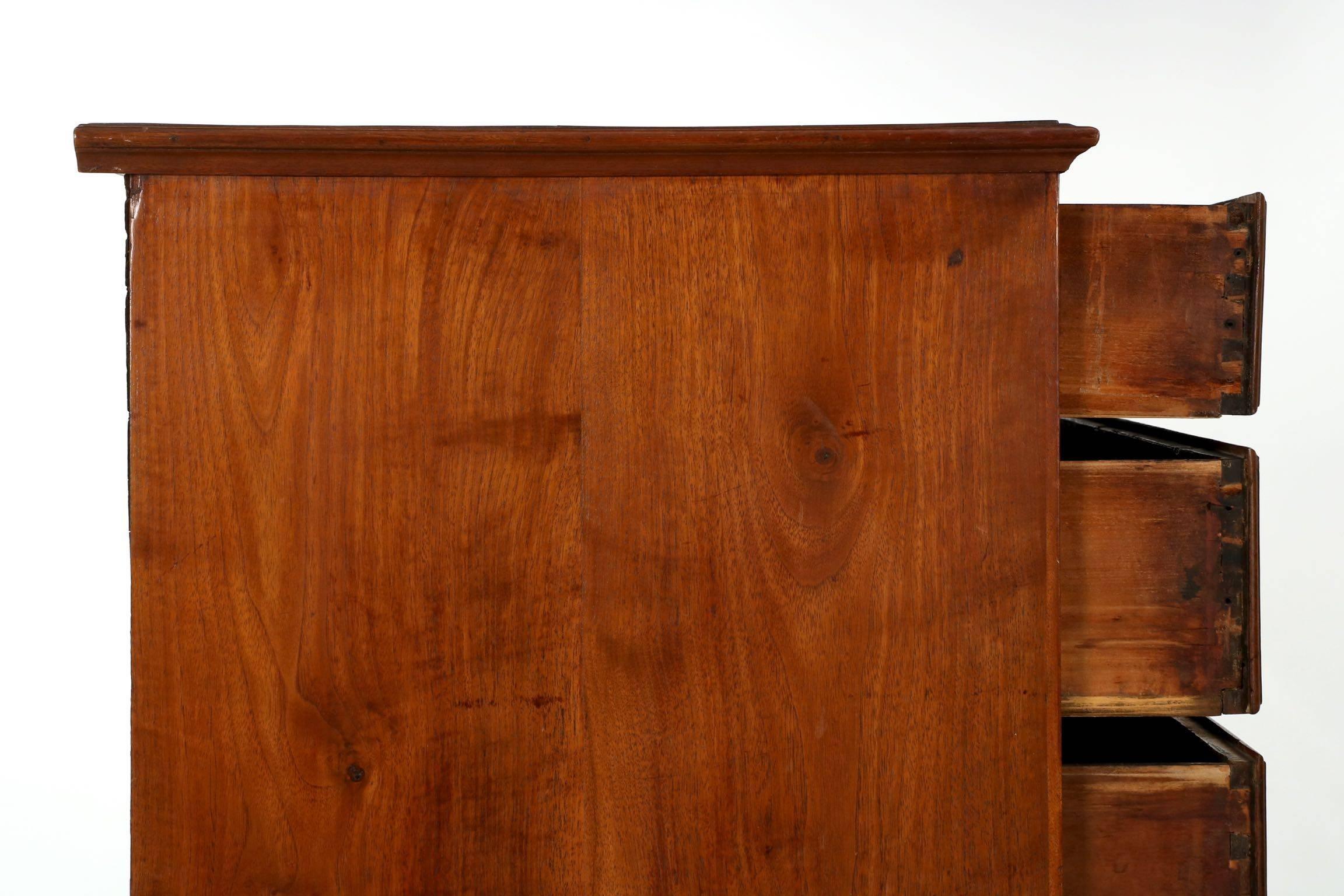 chippendale chest of drawers