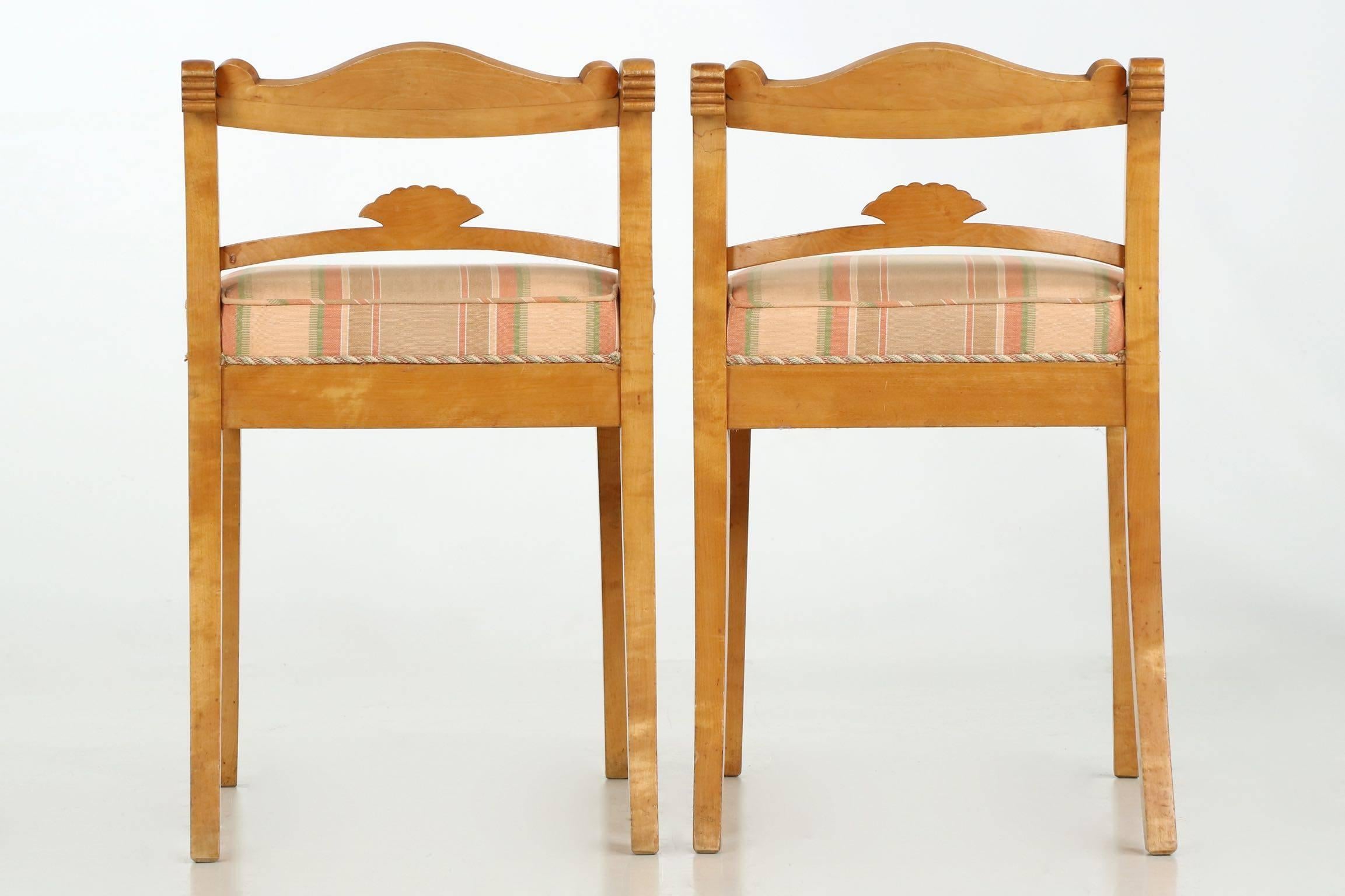 Biedermeier Style Pair of Low Back Birch Antique Side Chairs, Early 20th Century In Good Condition In Shippensburg, PA